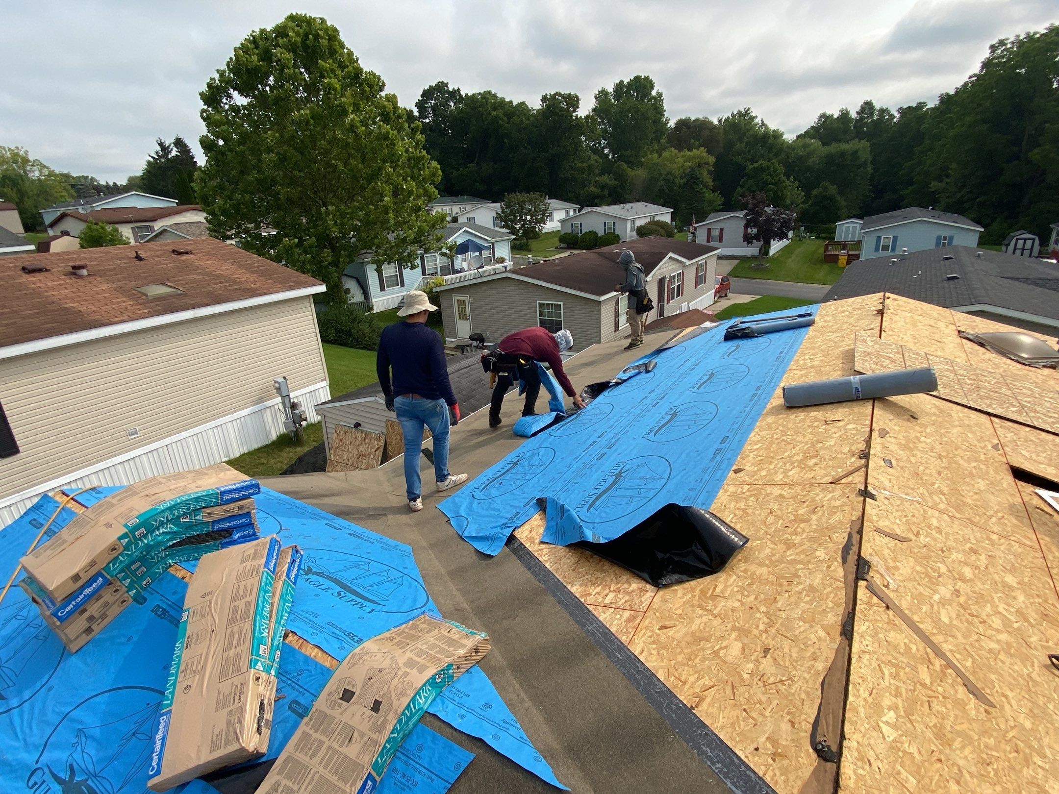 Roof Replacement using CertainTeed Landmark by 180 Contractors