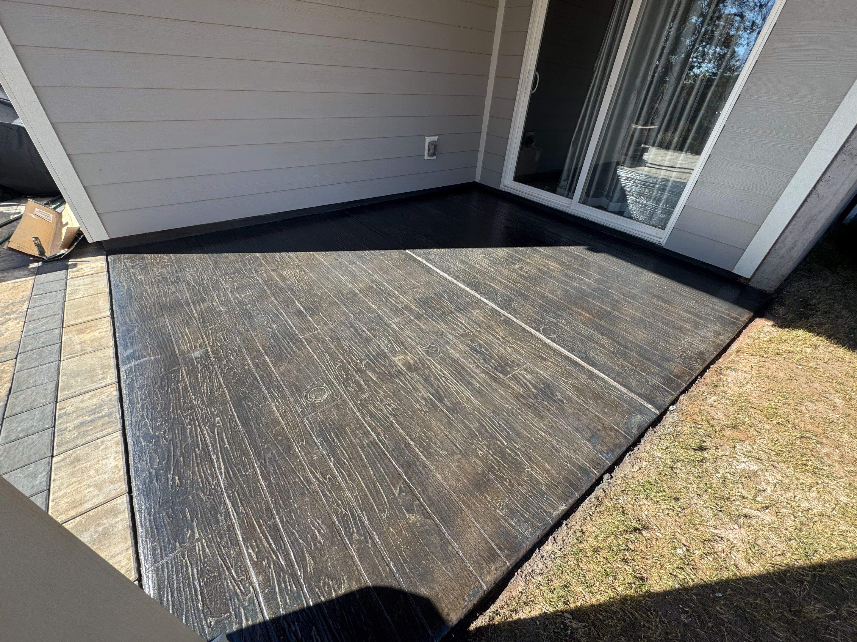 Custom Patio Overlay patios, Custom Flake Garage and Basement