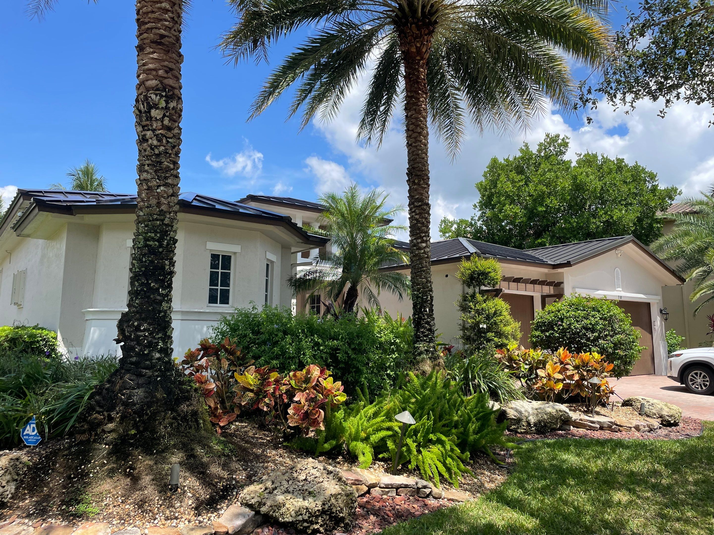24ga 1.5" Mechanical Seam Dark Bronze by Total Roofing System The Metal Roof Experts