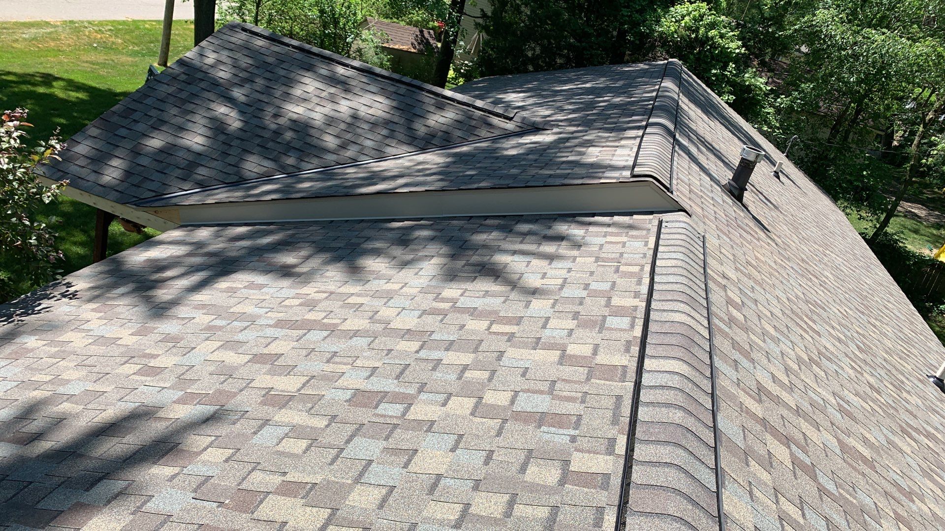 Roof Replacement using CertainTeed Landmark by 180 Contractors