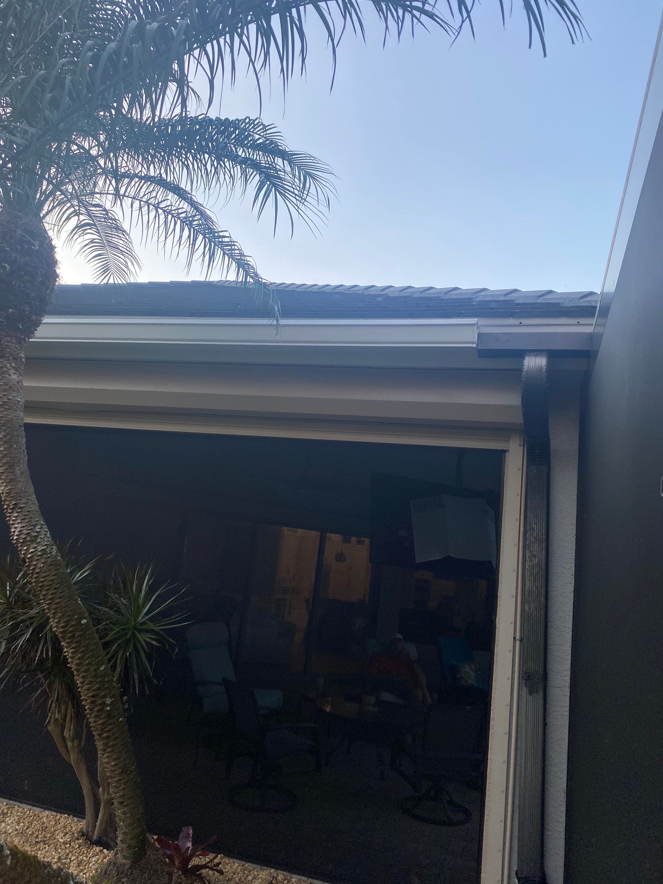 7-Inch Seamless Gutters for Luxury Homes in Naples FL by Gutter Professors
