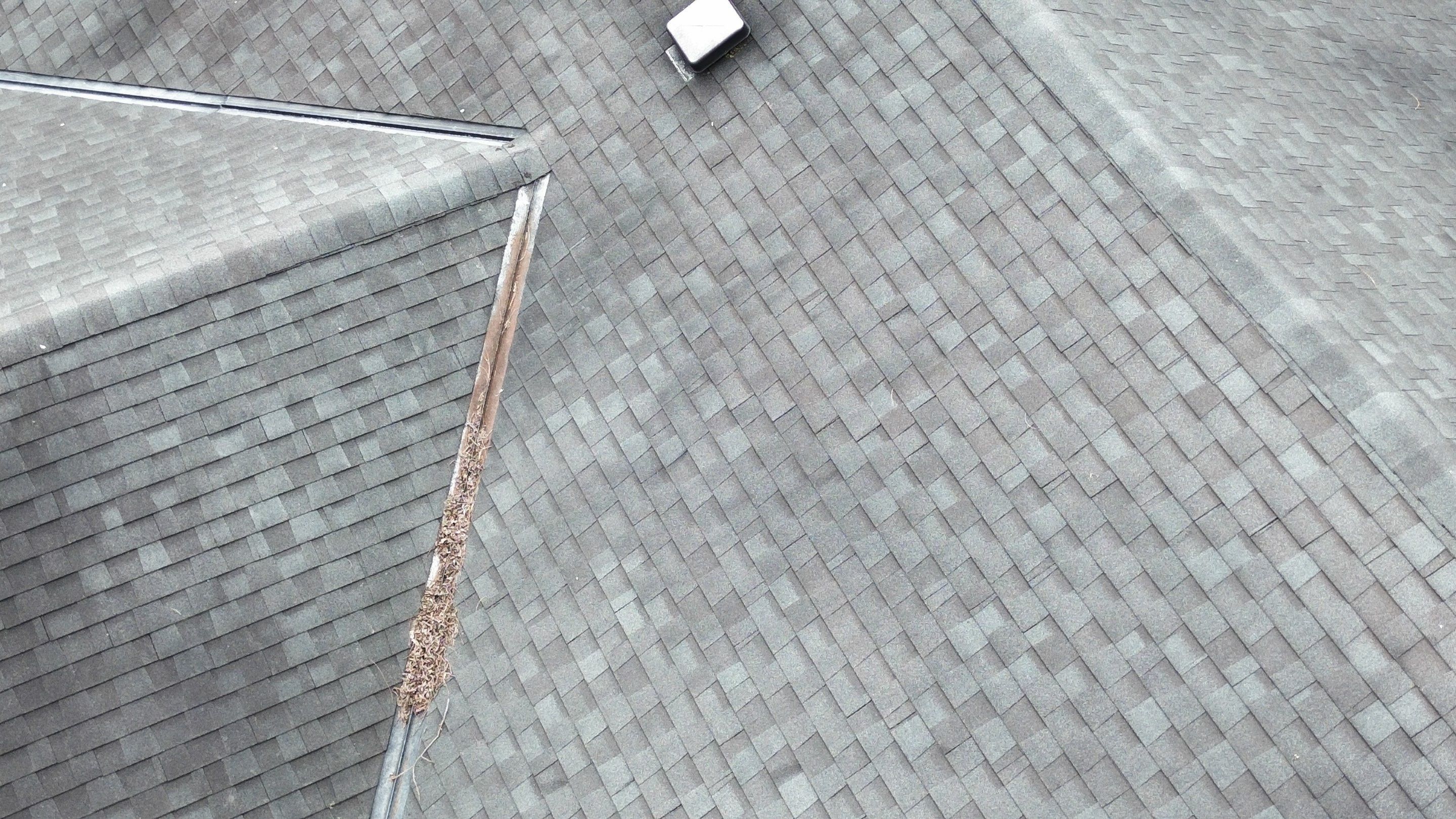 Residential Roofing Installation using Timberline HDZ Shingles - Charcoal by RoofX 