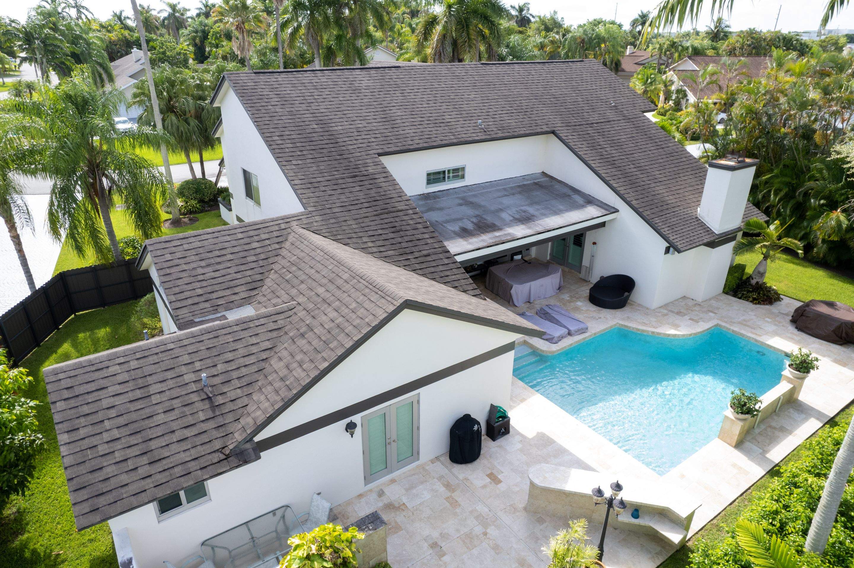 Metal Roof - Galvalume - Charcoal by Istueta Roofing