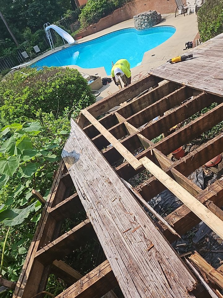 Royal Knoll Lane - Fence Installation  by Pillar and Pine