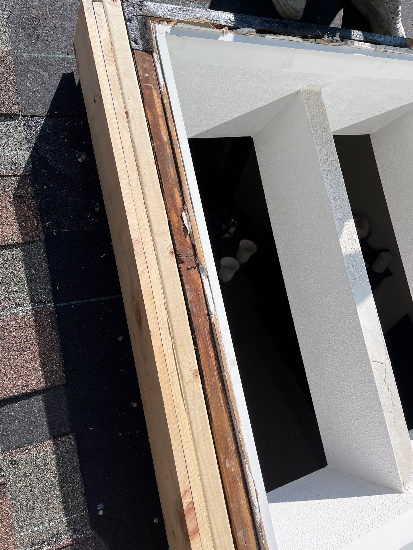 Vienna: Residential Roof Replacement with CertainTeed Landmark Designer Shingles in Burnt Sienna by RM Banning, Inc.