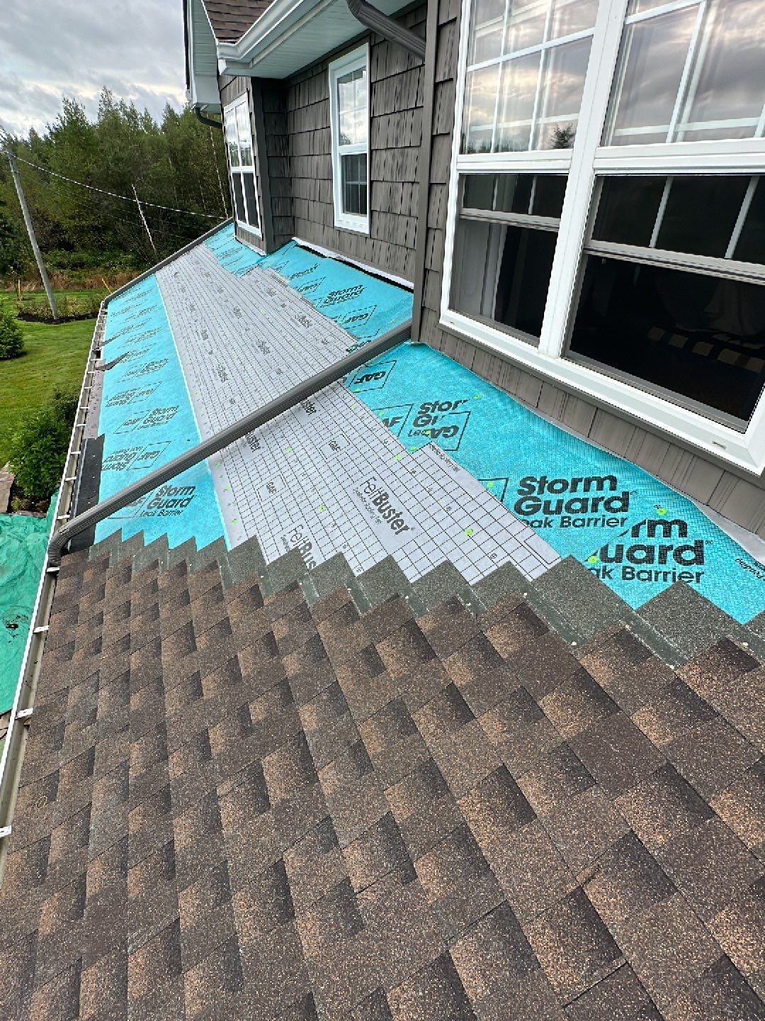Residential Roofing Installation using Asphalt GAF HDZ by Artisan Roofing & Home Improvements Inc.