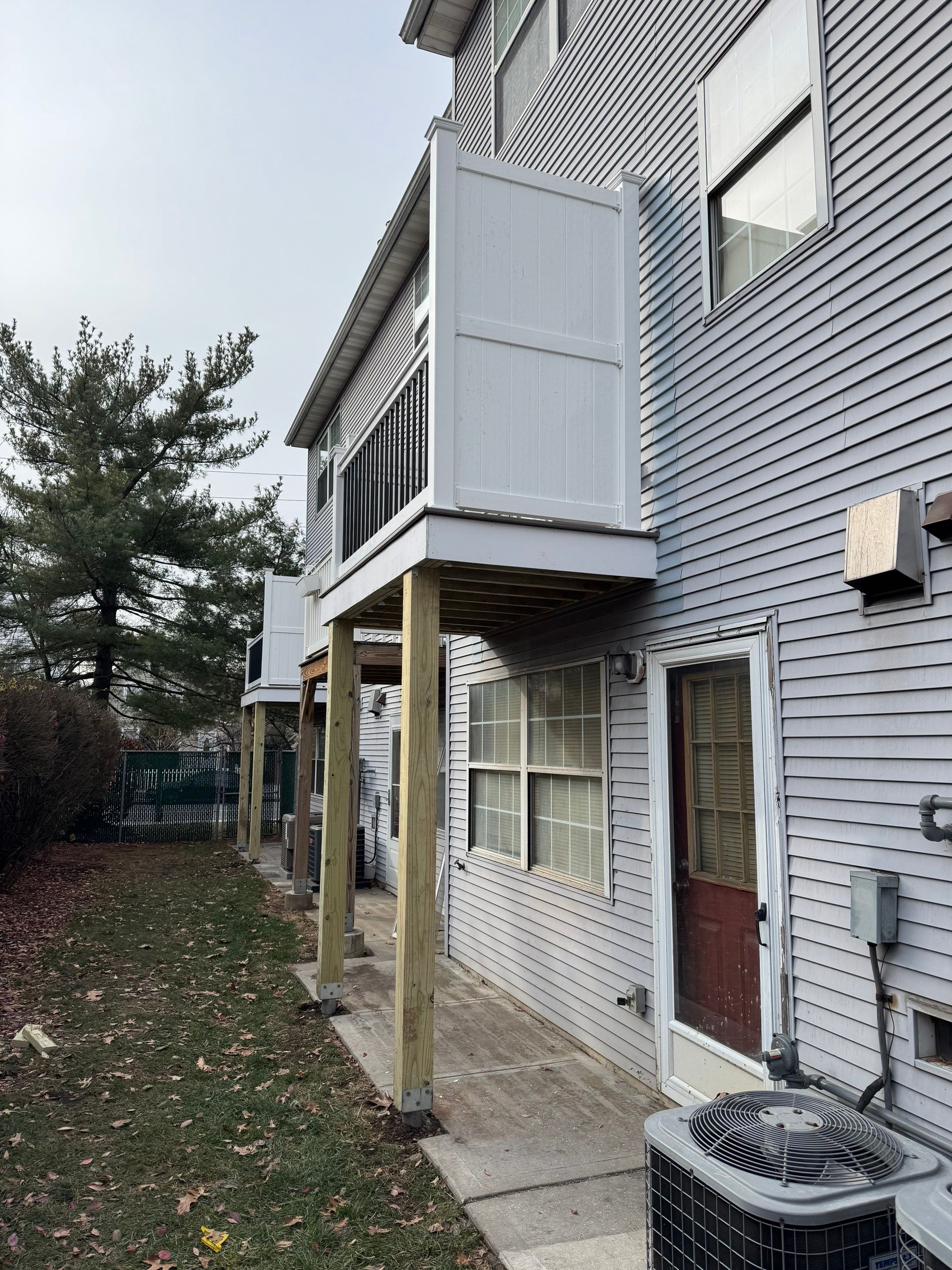 Condo Project Deck Replacement by deck guardian