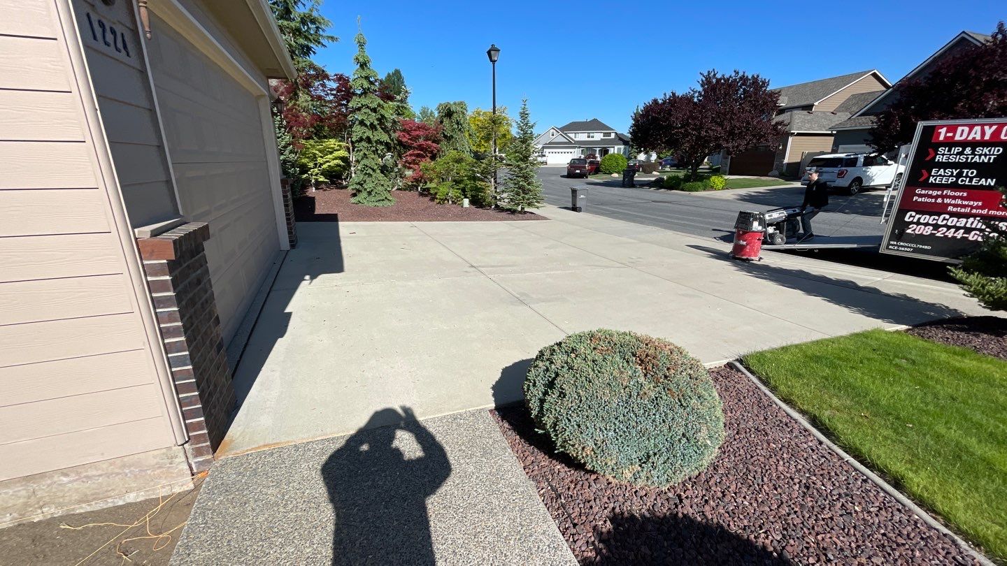 Driveway using Pebble Beach by Croc Coatings, LLC