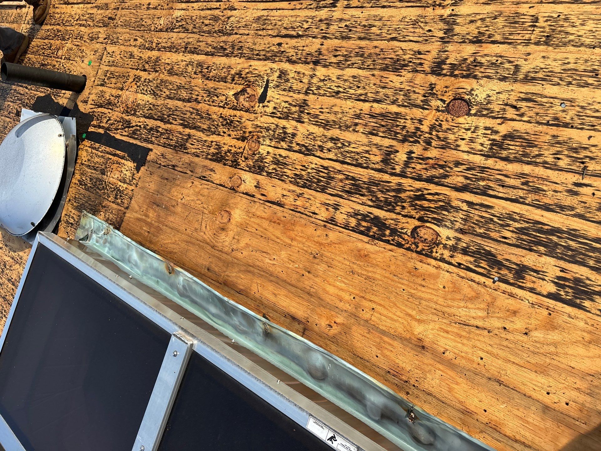 Residential Roofing Installation using Timberline HDZ Shingles - Weathered Wood by RoofX 
