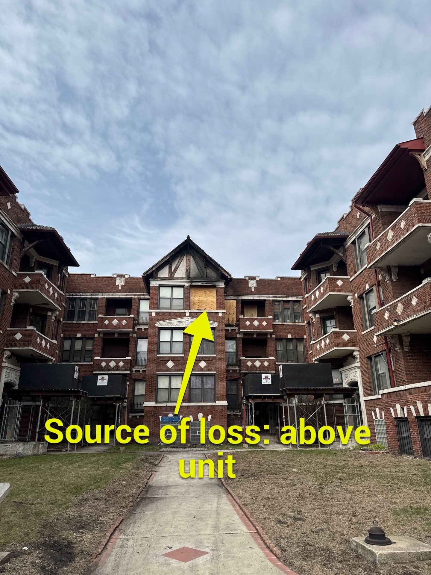 Multi-Unit Fire Damage Mitigation and Structural Drying in Chicago by Chicagoland Water Medics