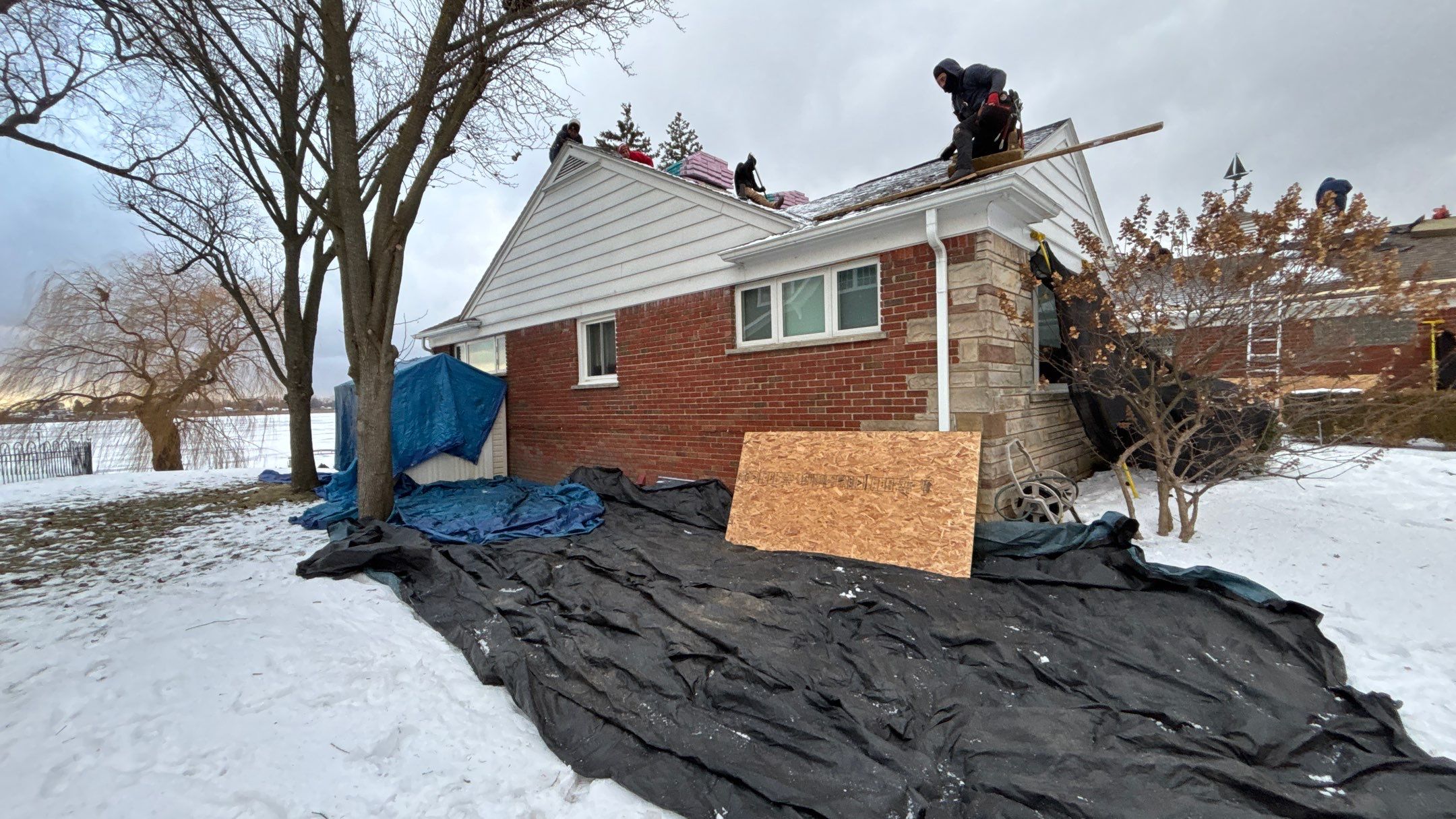 Roof Replacement using Owens Corning Duration Flex by 180 Contractors