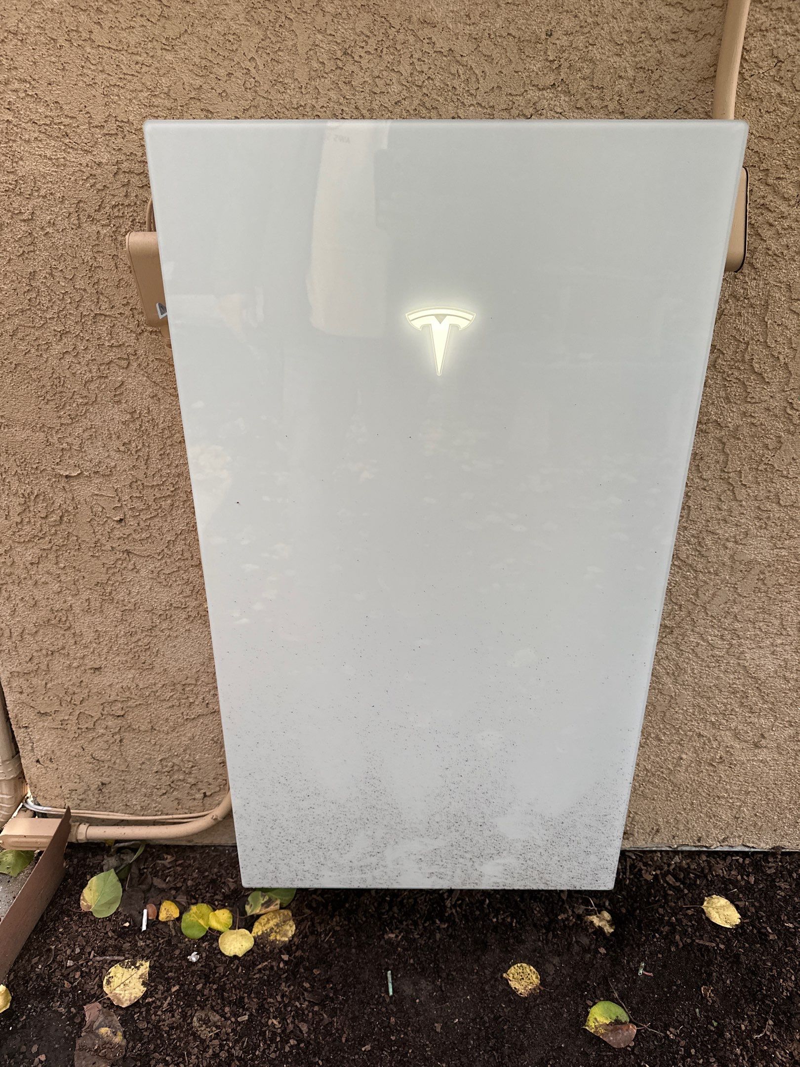 Tesla Powerwall 3 and 20-Panel Solar Installation in Simi Valley by AWS Solar