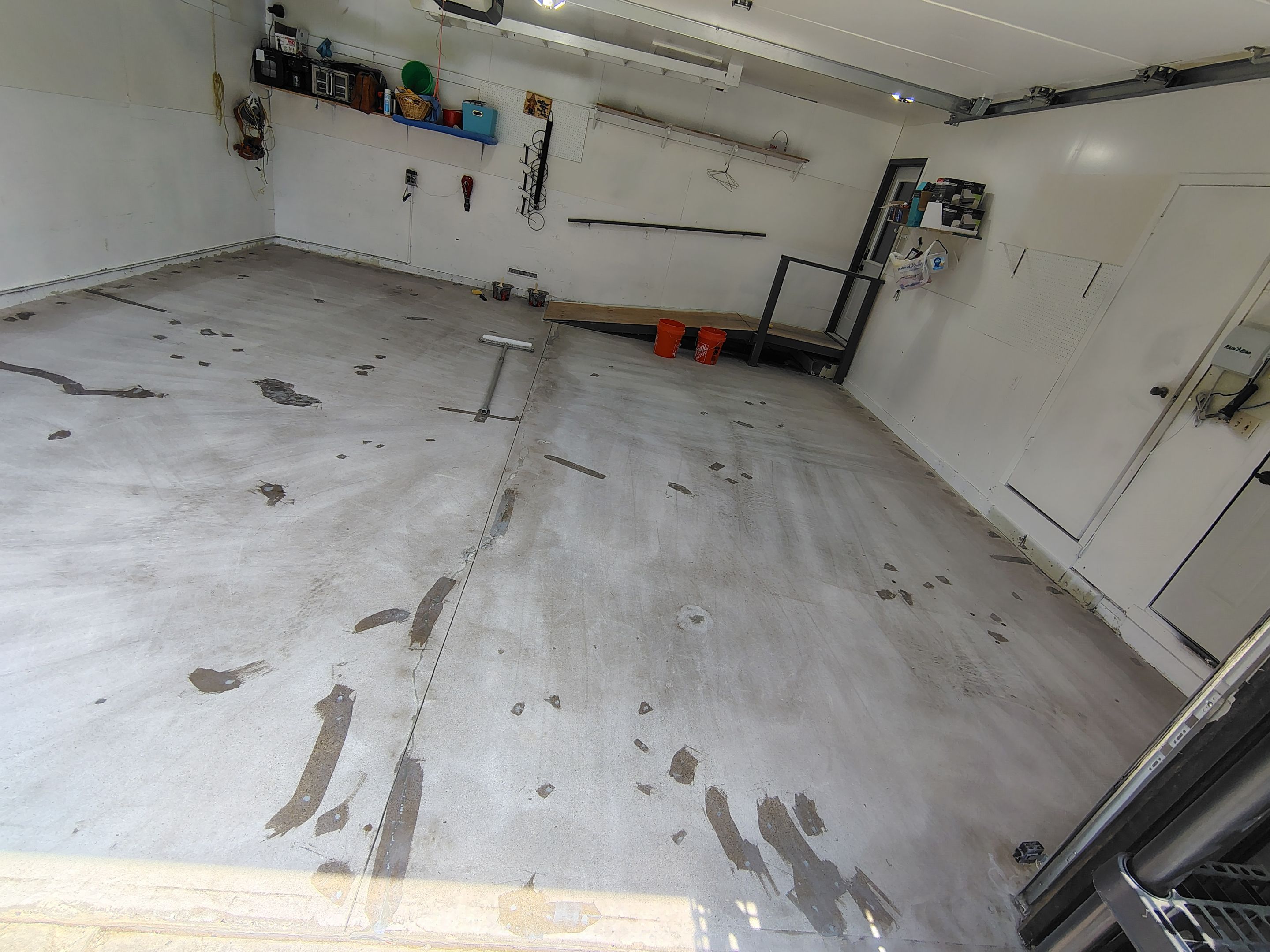 Yankton Garage Concrete Coating With Feather Gray Decorative Chips by Select Painting, Coatings & Garage Cabinets