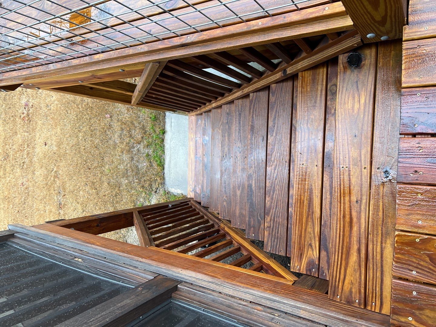 Screened Porch using Wood Sealant by DuraSeal