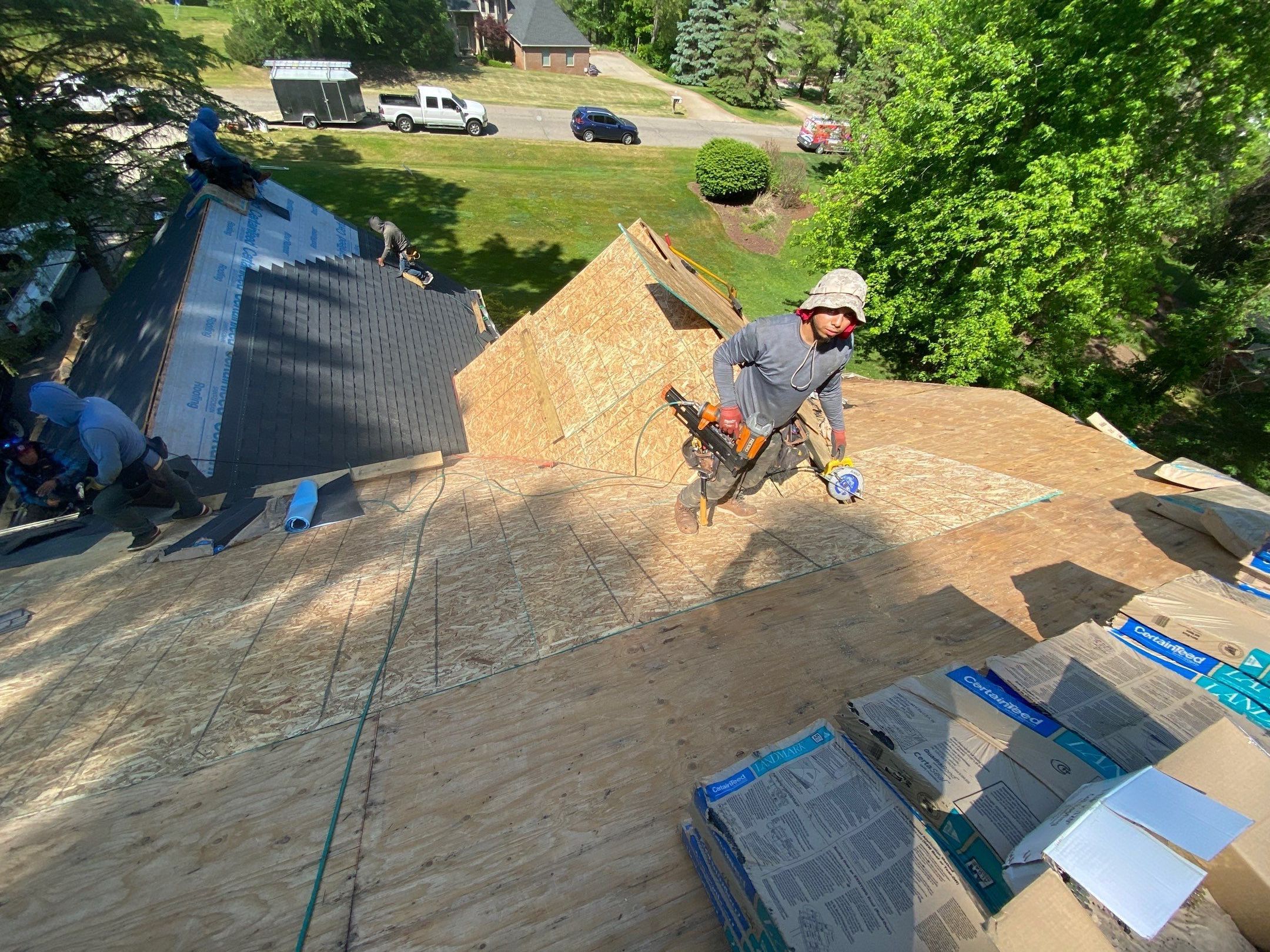Roof Replacement using CertainTeed Landmark by 180 Contractors