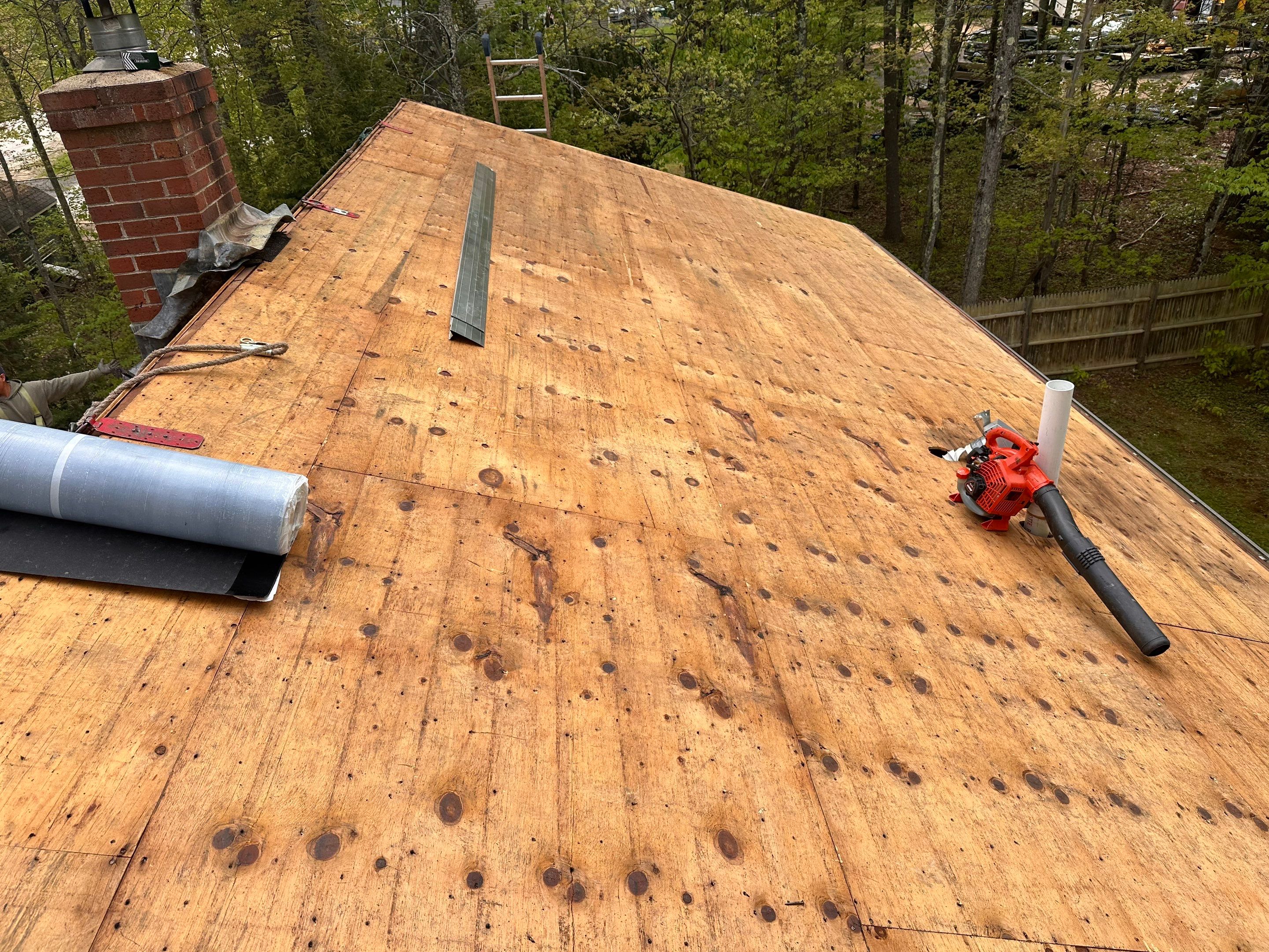 🏡 Full Roof Replacement & Chimney Reflash – Epsom, NH by Tall pine roofing