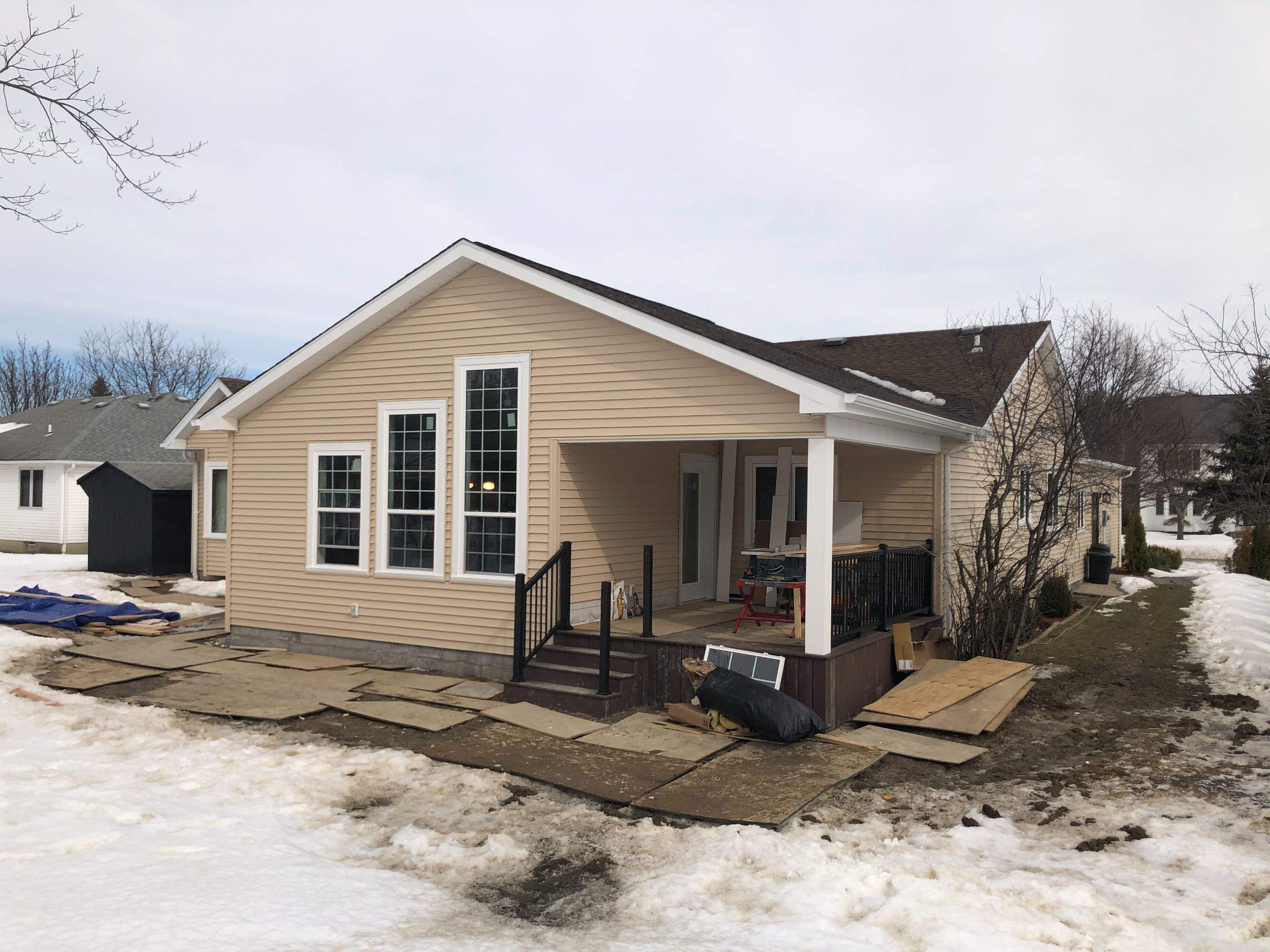 Siding, Addition, and Porch by Ivy Lea Construction