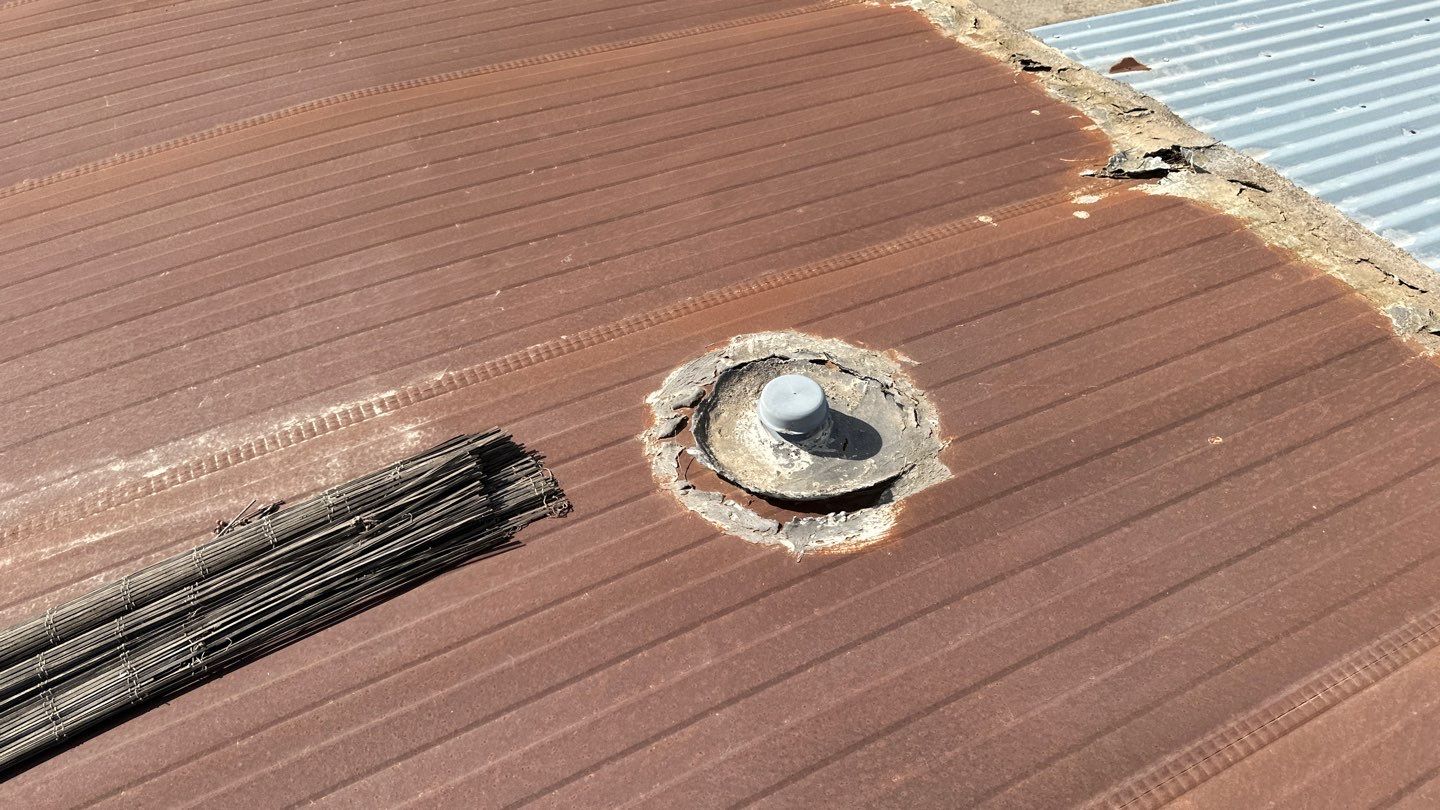 Foam and coatings on mobile home by Straight Edge Roofing Inc