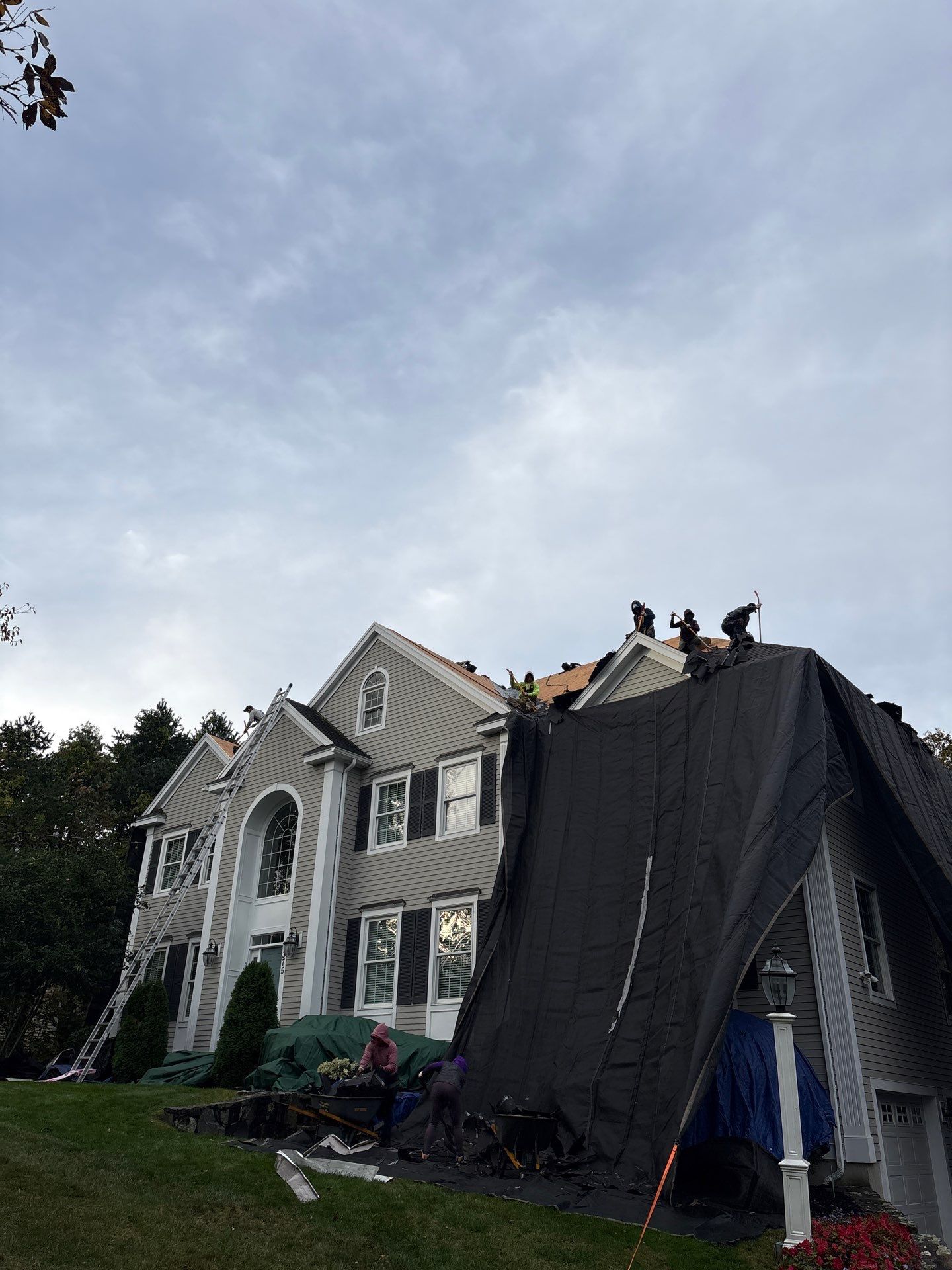 North Andover Premium Roof Replacement with Metal Valleys & Heavy-Duty Protection by Mighty Dog Roofing of Greater Middlesex County