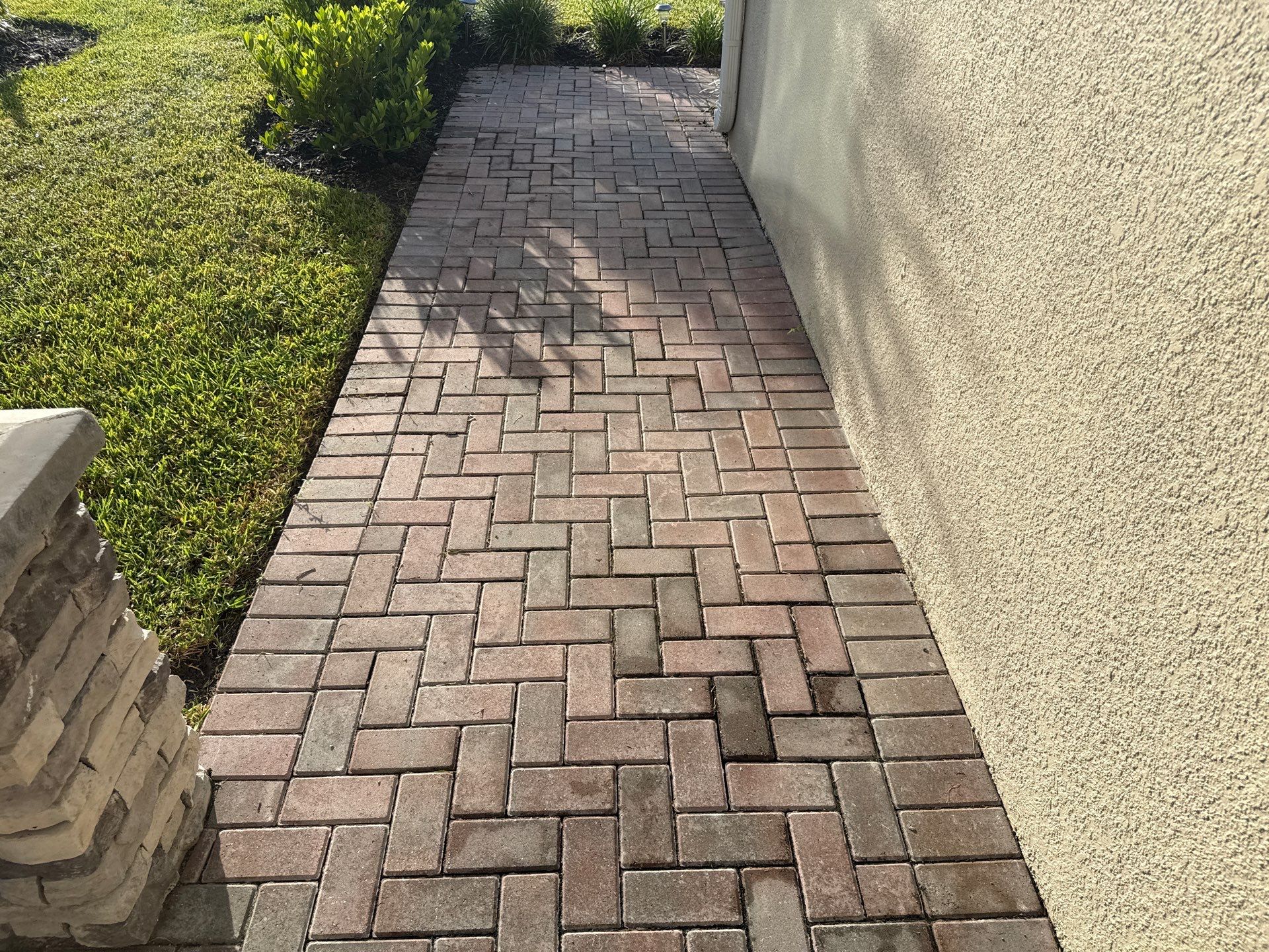 Complete House Wash, Driveway & Lanai Cleaning – Trevesta, Palmetto FL by Sunshine AquaWash