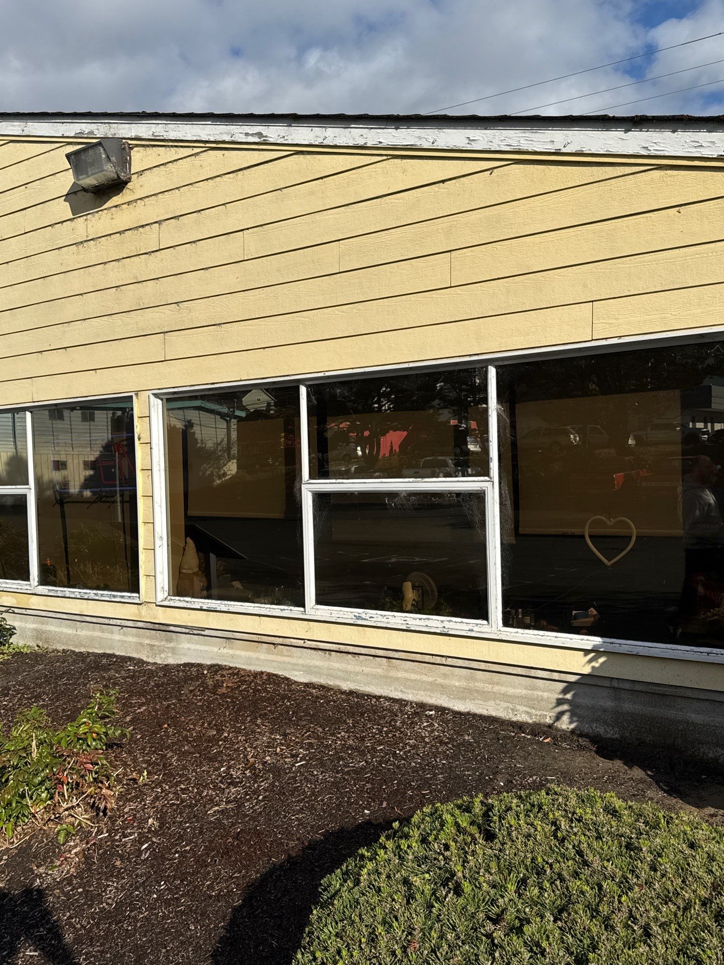 Building & Roof Restoration – Astoria by Rolling Suds of Oregon Coast – Salem