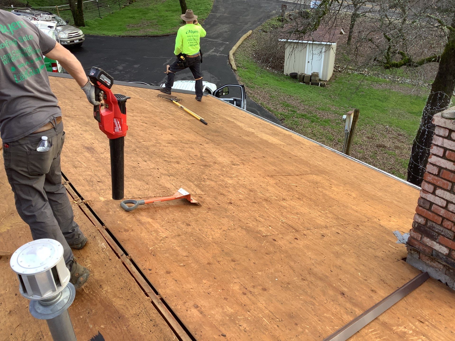 Residential Roofing Installation using Owens Corning Roofing Shingles by Byers Enterprises 