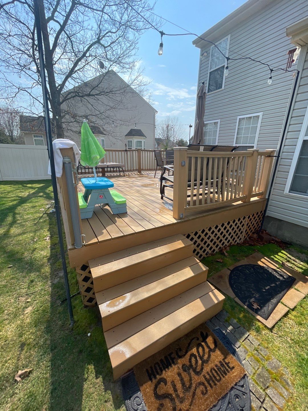 Fence Cleaning-Vinyl & House Wash by SJ Exterior