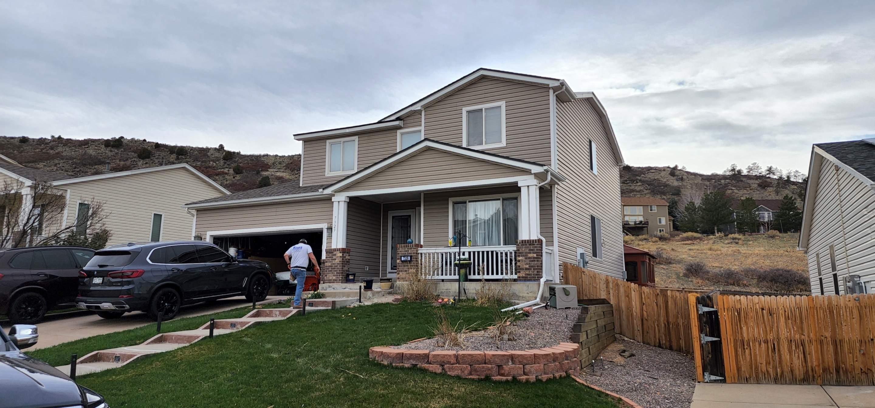 Roxbough! Upgrade that Vinyl Siding to Crane Insulated Vinyl Siding by 1st choice windows and siding