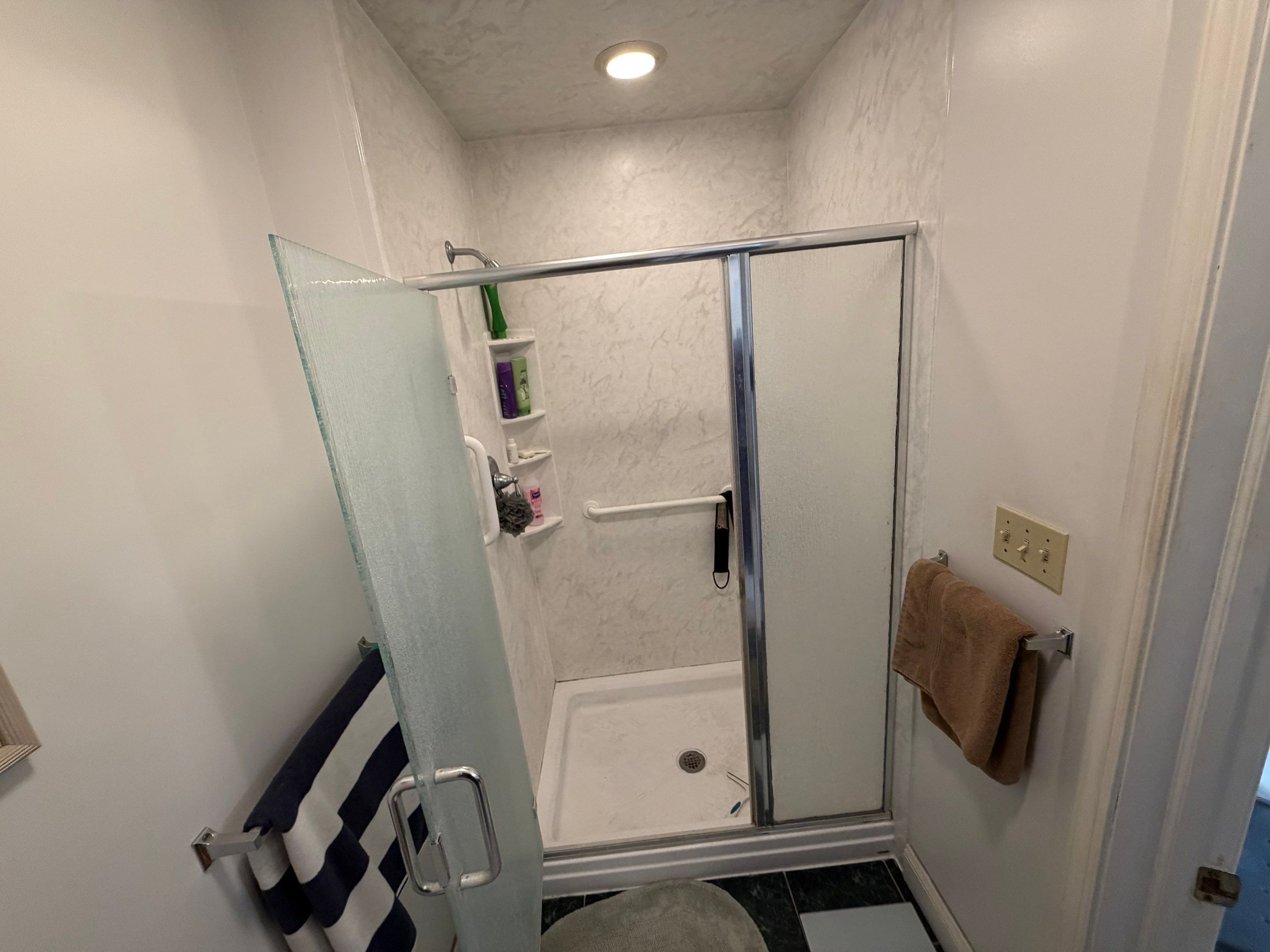 Modern Walk-In Shower Installation in Macungie, PA by Fix Core LLC