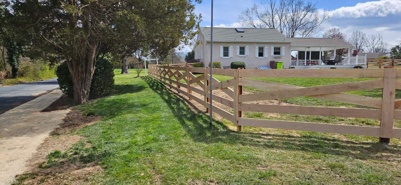5 Board Cross Buck by Kingdom Fence & Supply