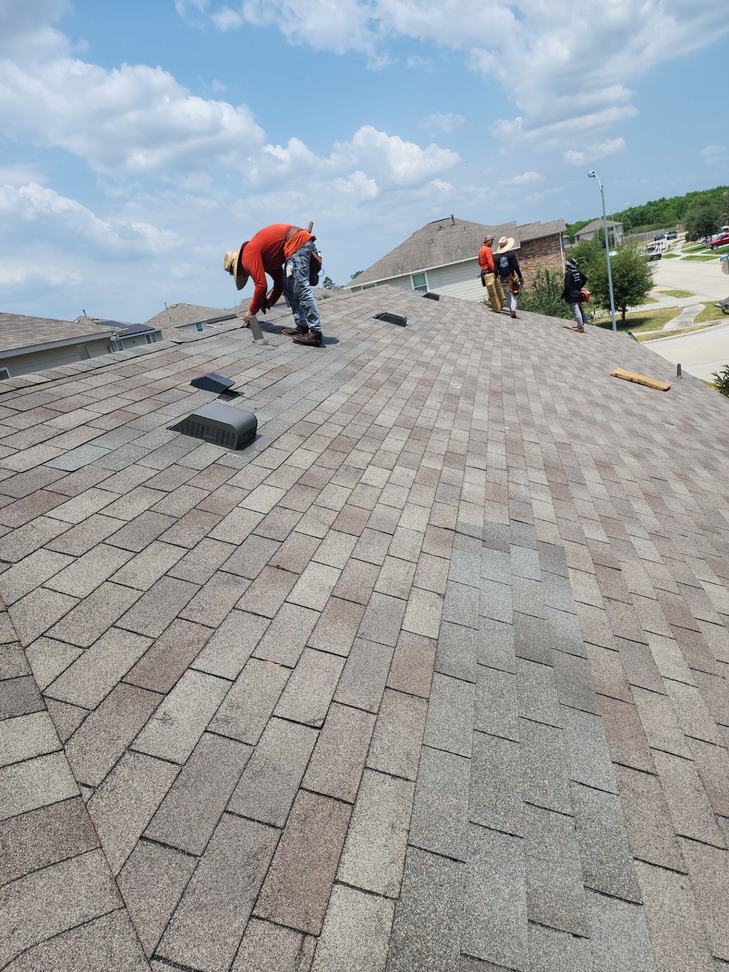 Hail Damage using Owen's Corning Duration (Lifetime) Shingles by Roof Repair Company