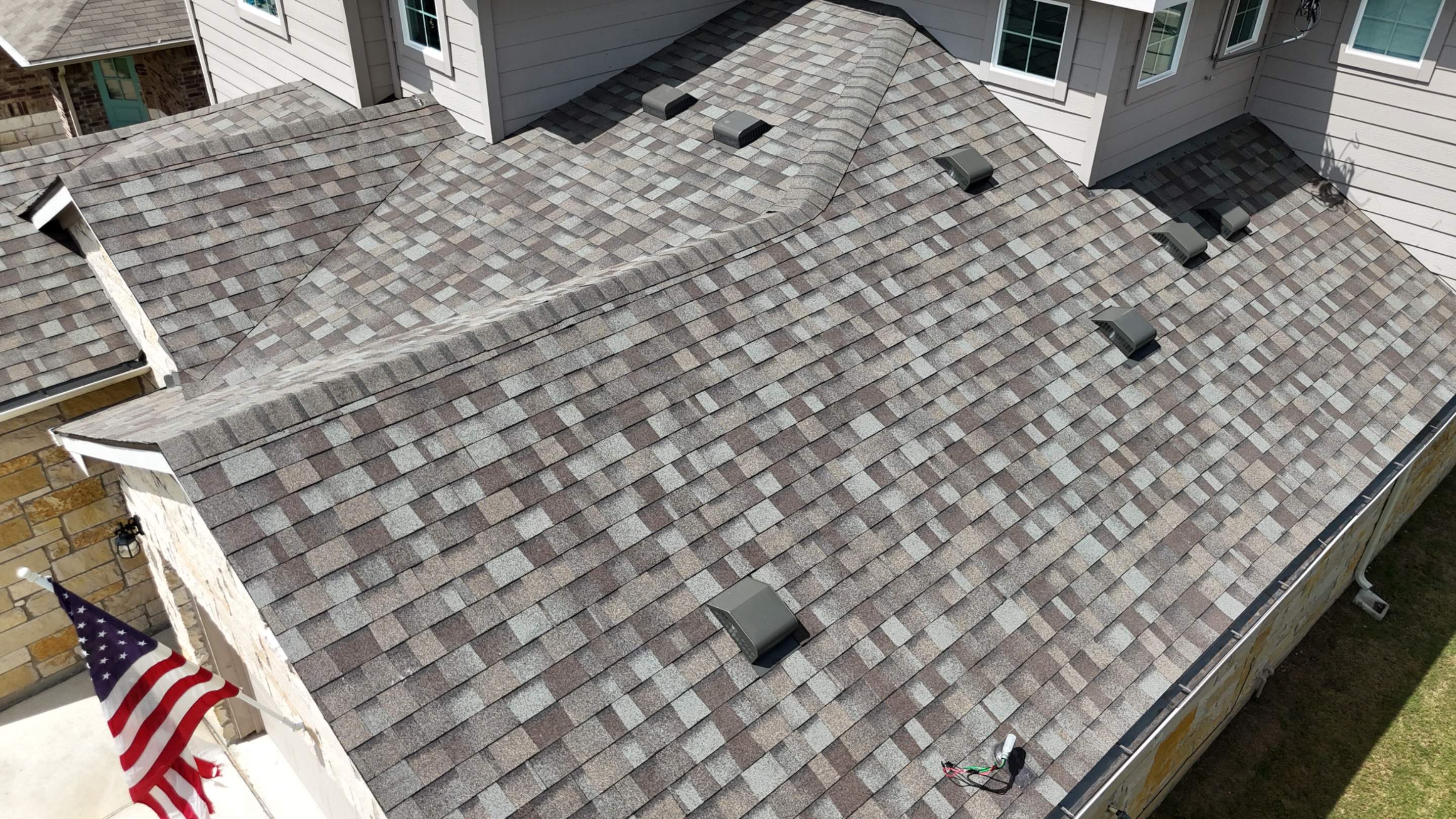 Driftwood - Owens Corning TruDefinition Duration by RoofsOnly.com