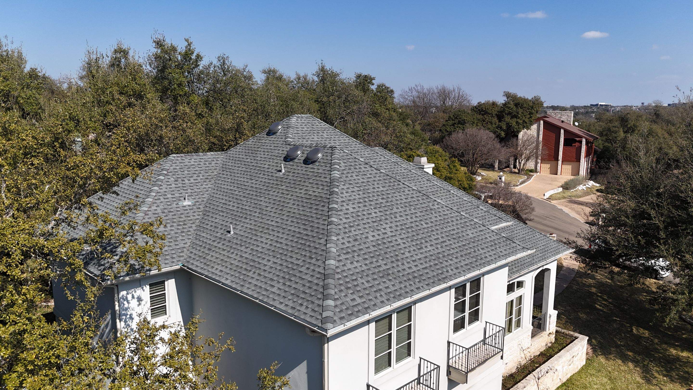 GAF HDZ - Slate by Elite Roofing LLC