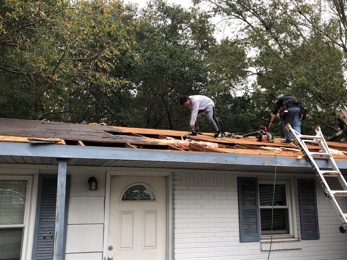 Residential Roofing Installation using Roof Replacement by American Roofing & Construction LLC