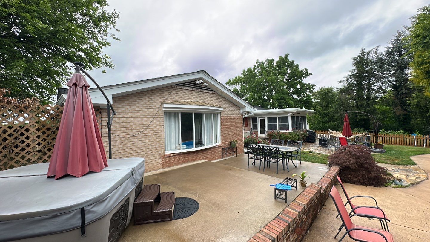 Manassas: CertainTeed Landmark Pro Designer Shingles in Max Def Moire Black by RM Banning, Inc.