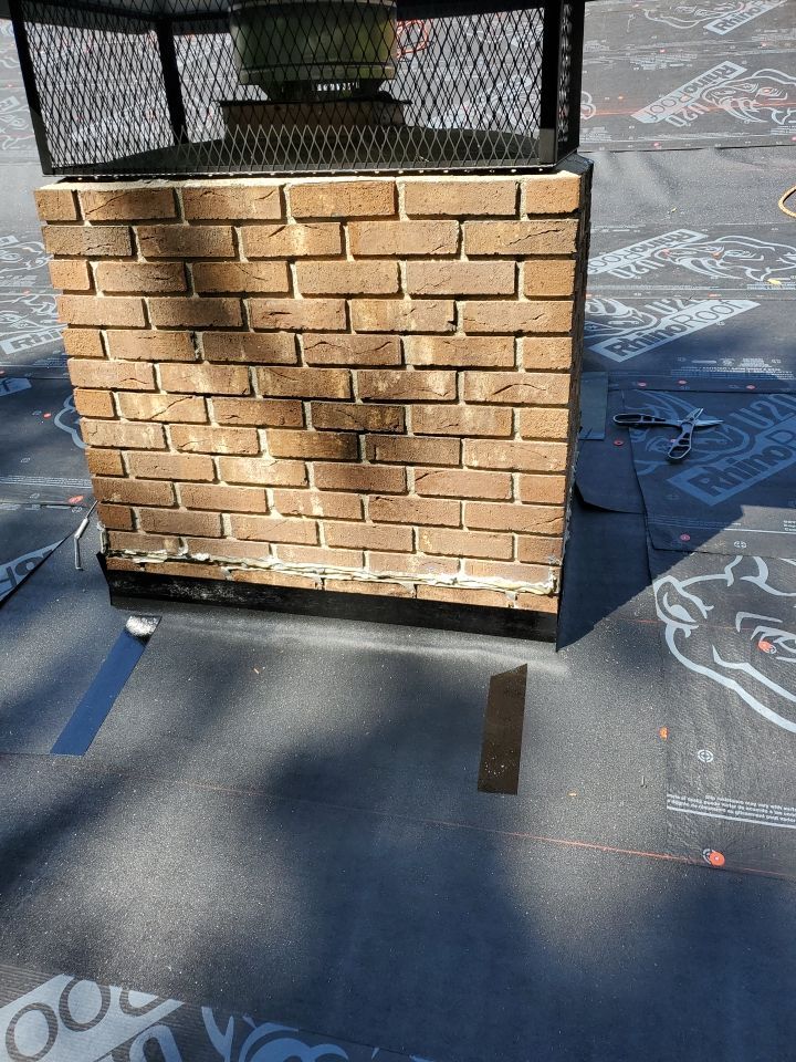 Residential Roofing Installation using Owens Corning® Oakridge Onyx Black by Indigo State Roofing