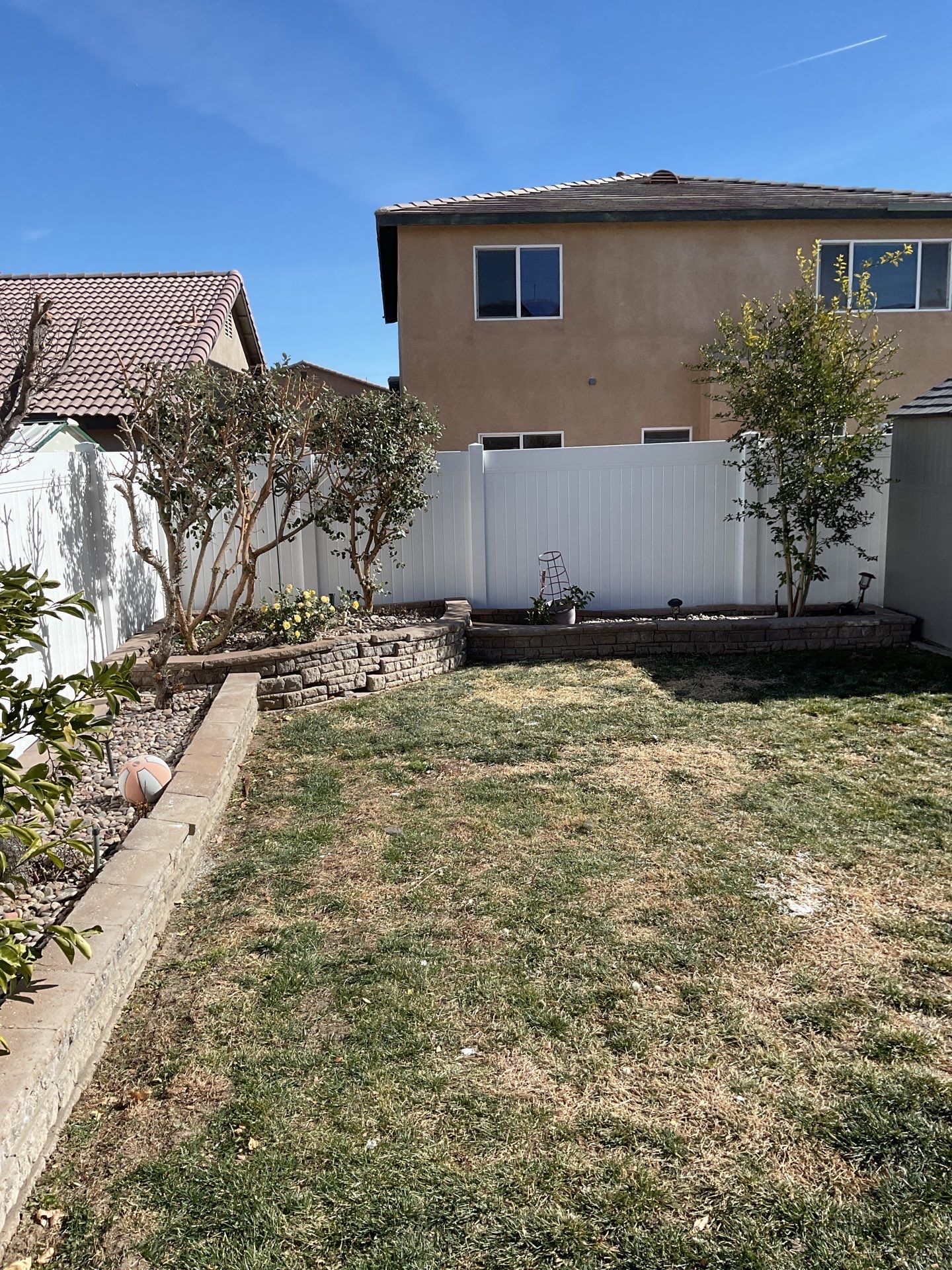Fence Installation using Vinyl by Fence Guys Inc.