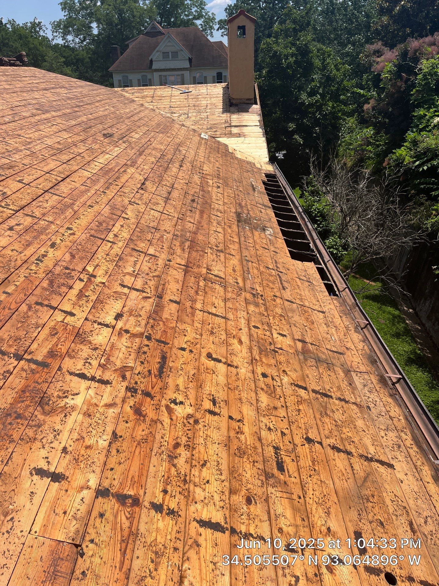 Asphalt Shingle and Flat Roof Replacement in Hot Springs by Temple Roofing and Exteriors