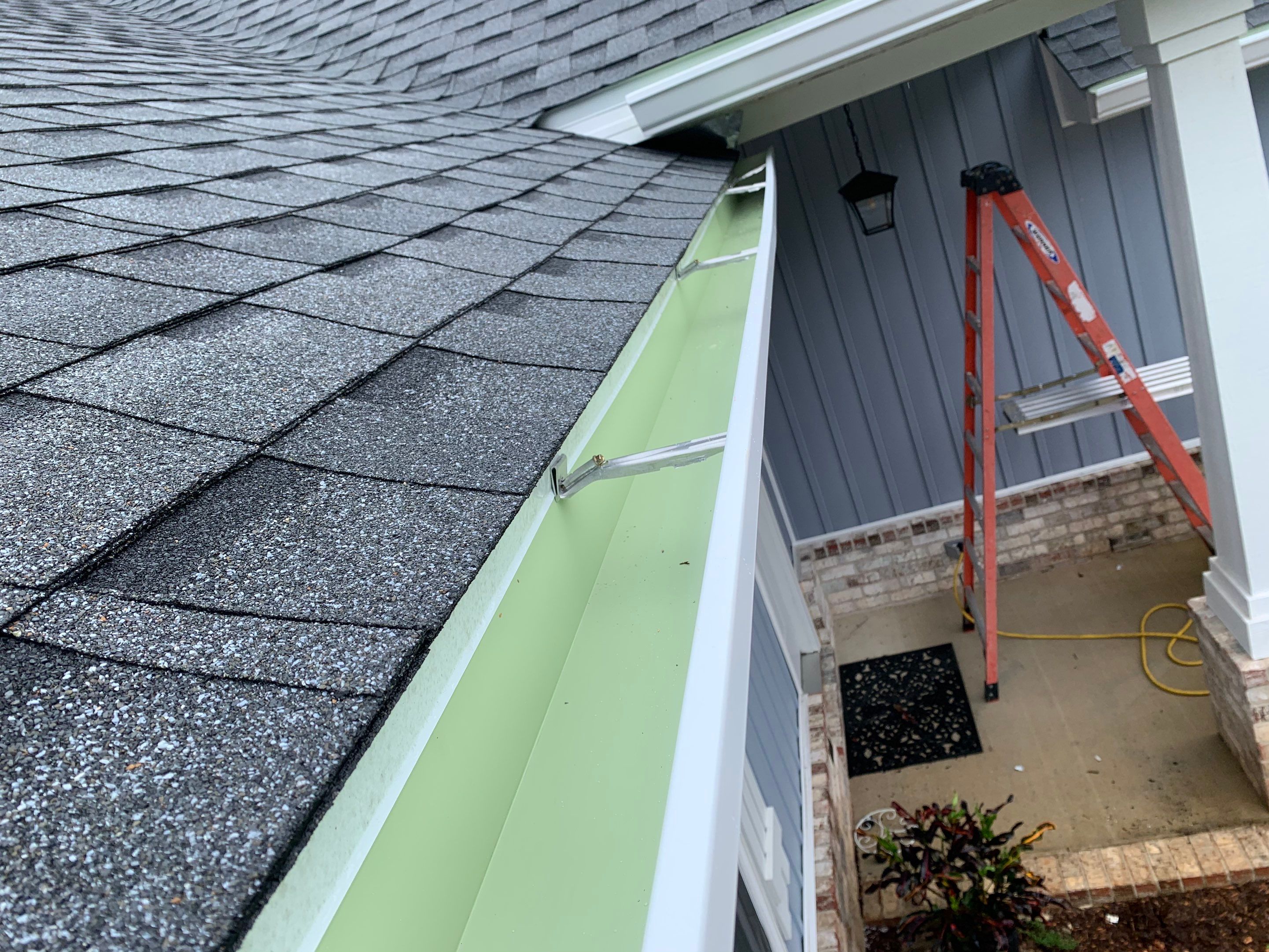 K-Style Seamless Gutter Installation using 6 Inch Seamless Gutters in Milton FL by Gutter Professors