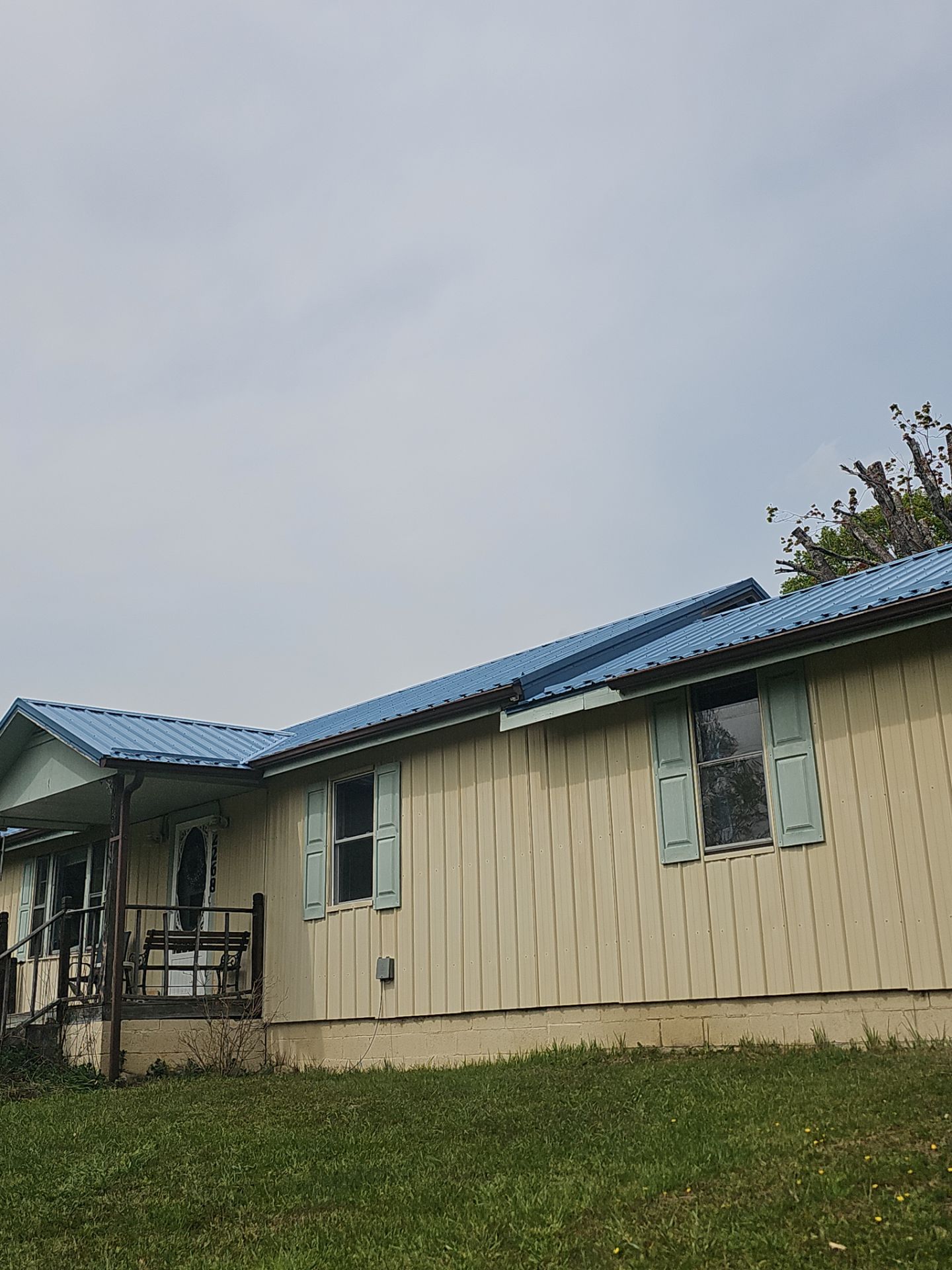 Reed Residence by Omnia Roofing