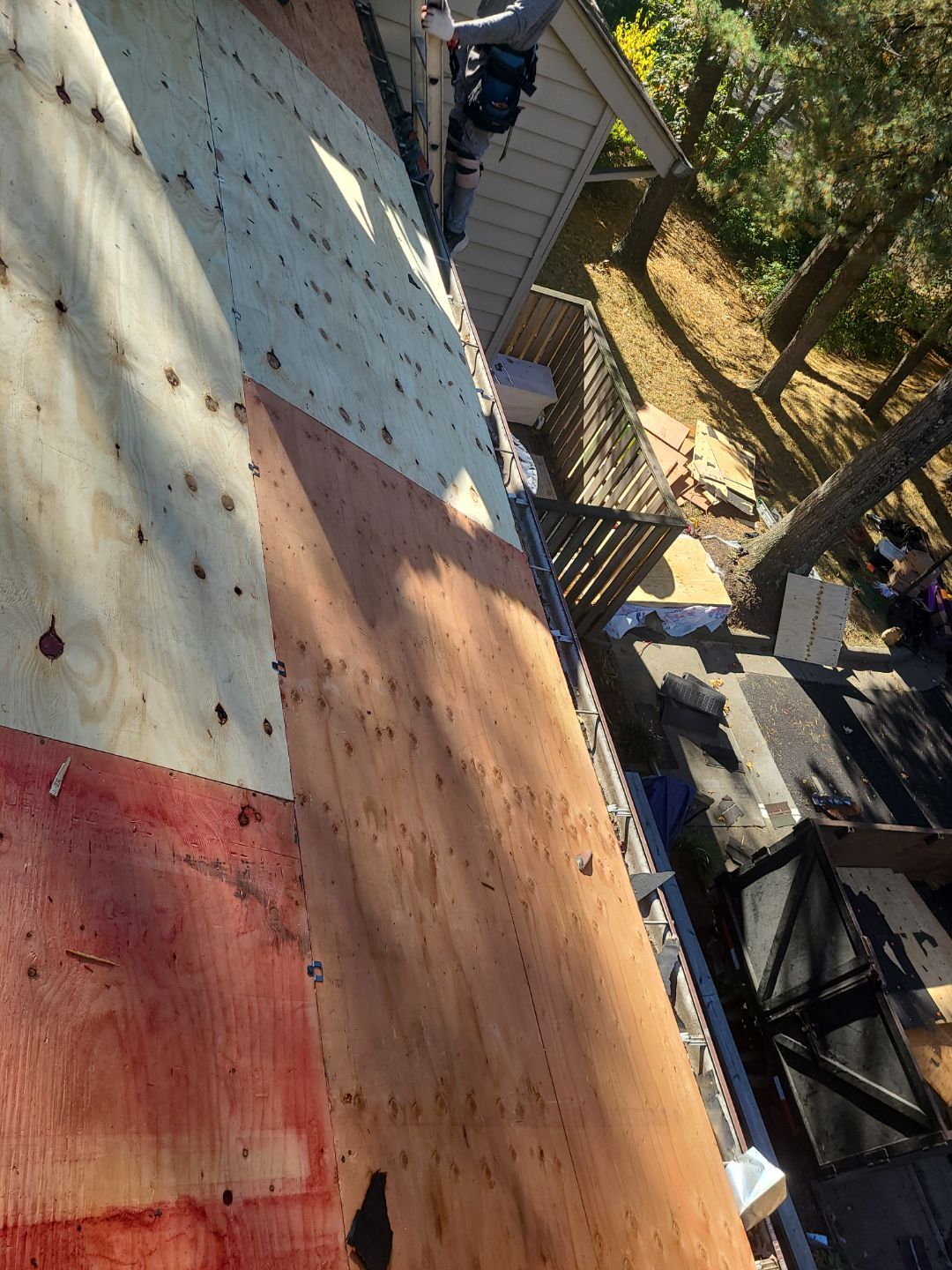 Reston: Residential Roof Replacement with CertainTeed Landmark Pro Designer Shingles in Max Def Red Oak by RM Banning, Inc.