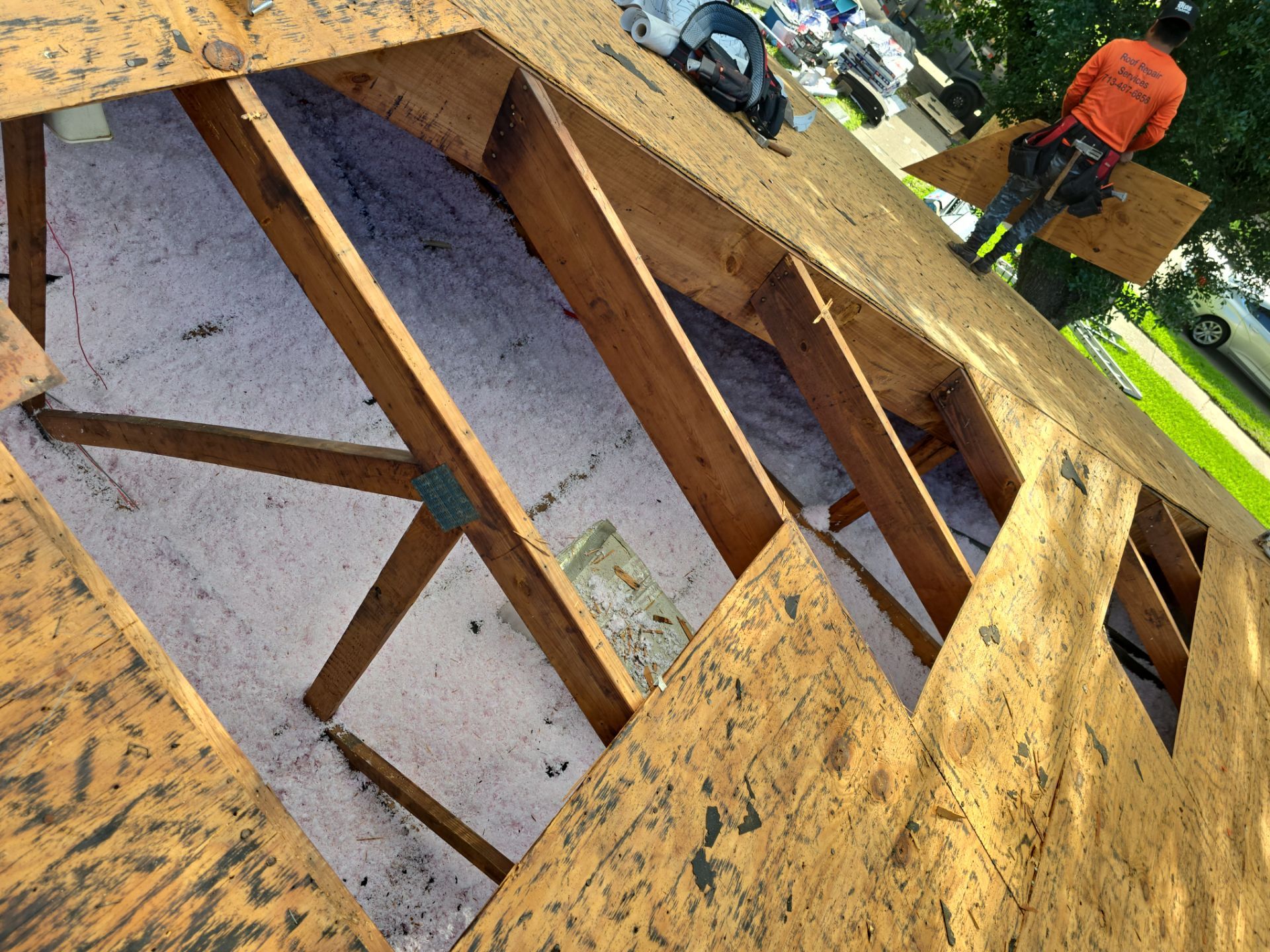Roof Replacement Houston by Roof Repair Company