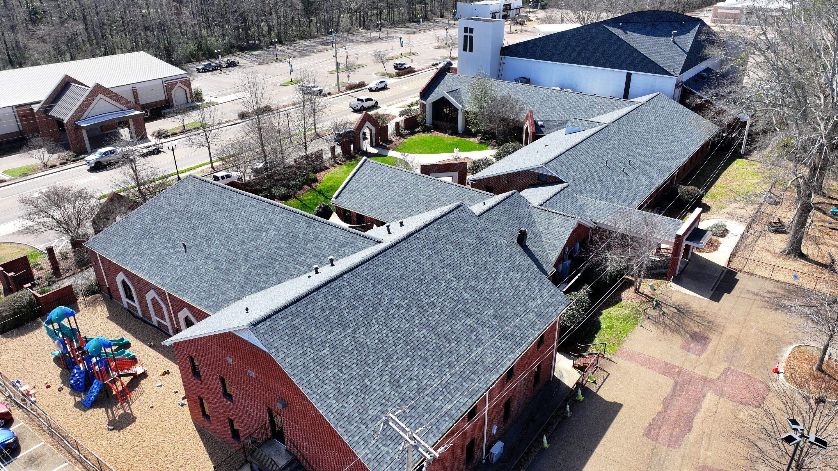 Commercial OC TruDefiniton Duration Roof Installation | Ridgeland, MS by Watkins Construction & Roofing