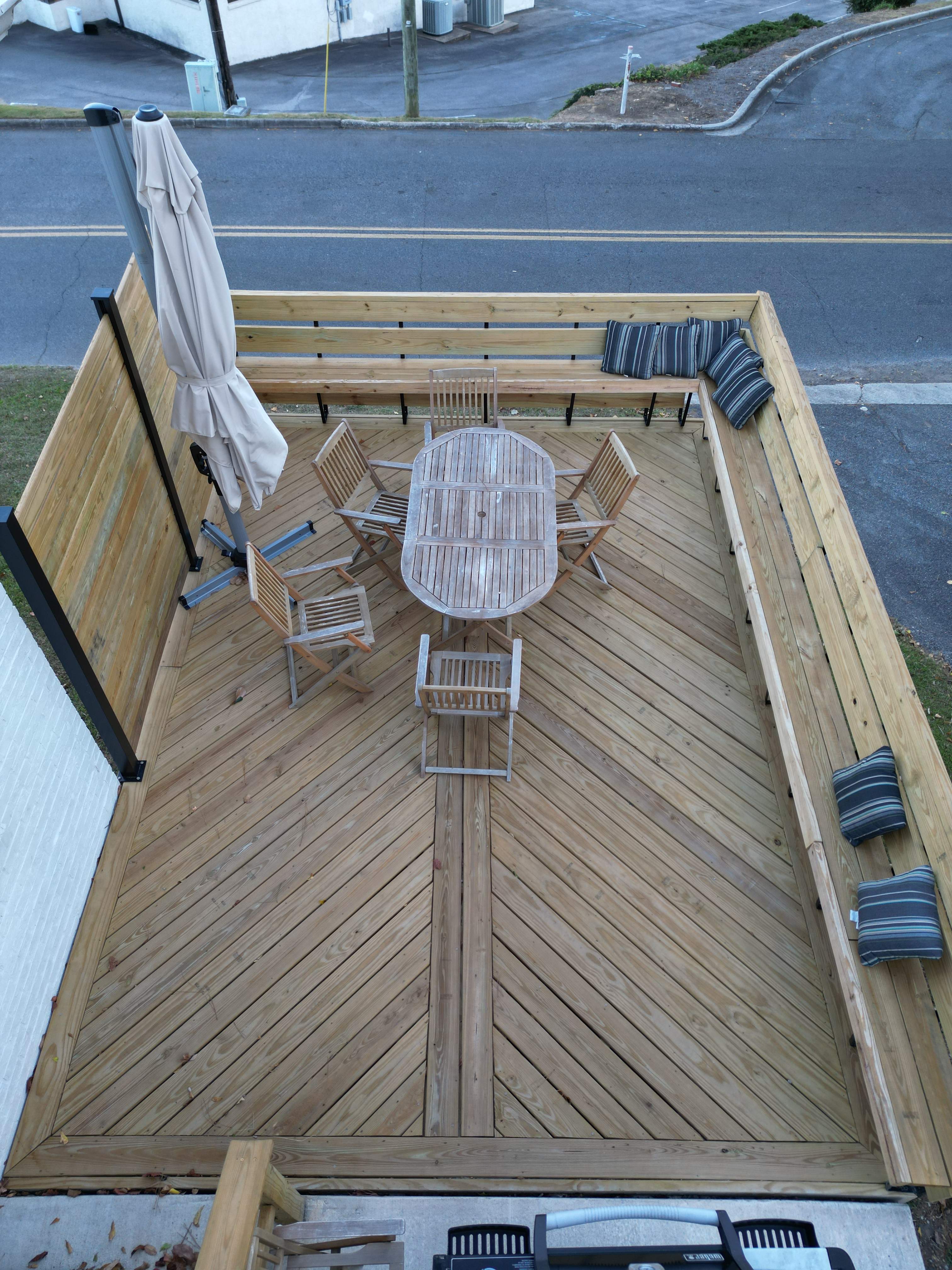Independence Drive - Deck Installation   by Pillar and Pine
