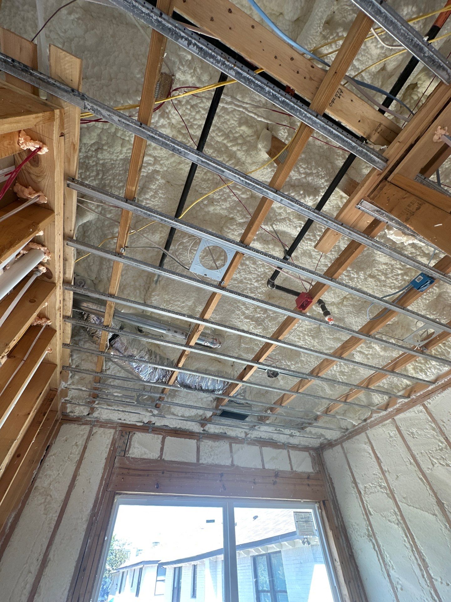 🏢 Full Foam Envelope on This Dallas Multi-Family Build by Apex Insulation Solutions