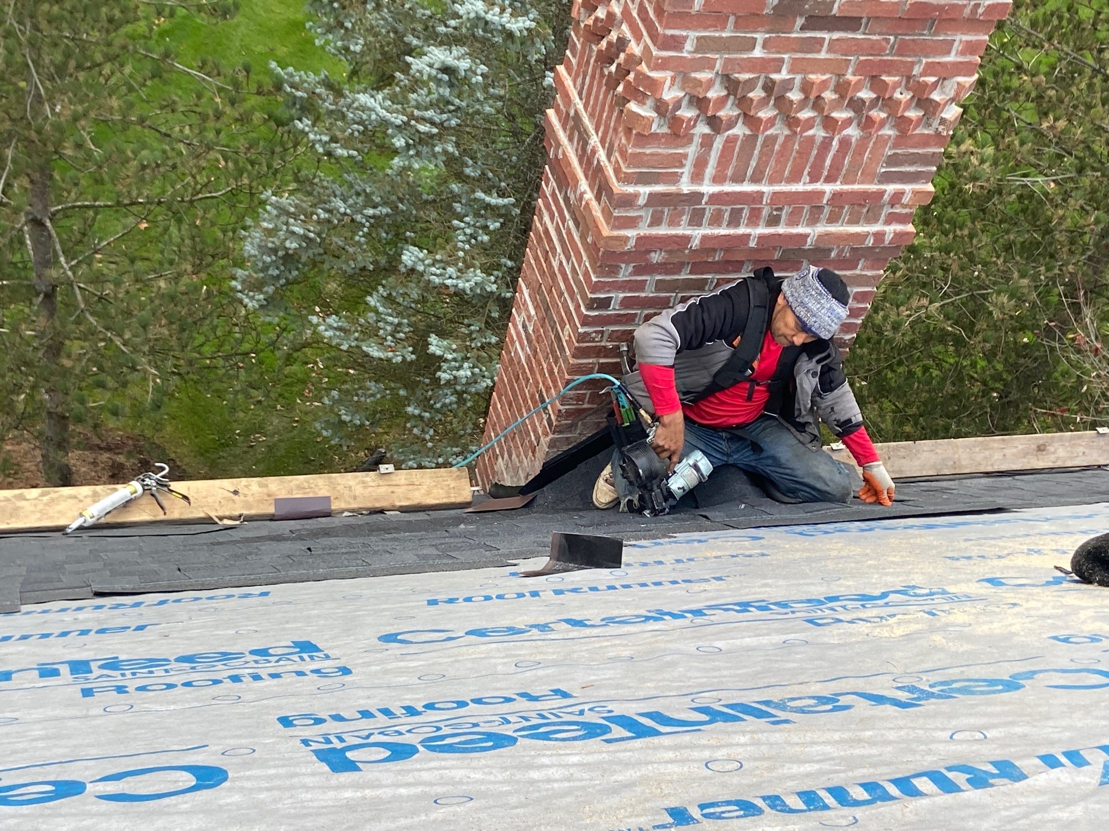 Roof Replacement using CertainTeed Landmark by 180 Contractors