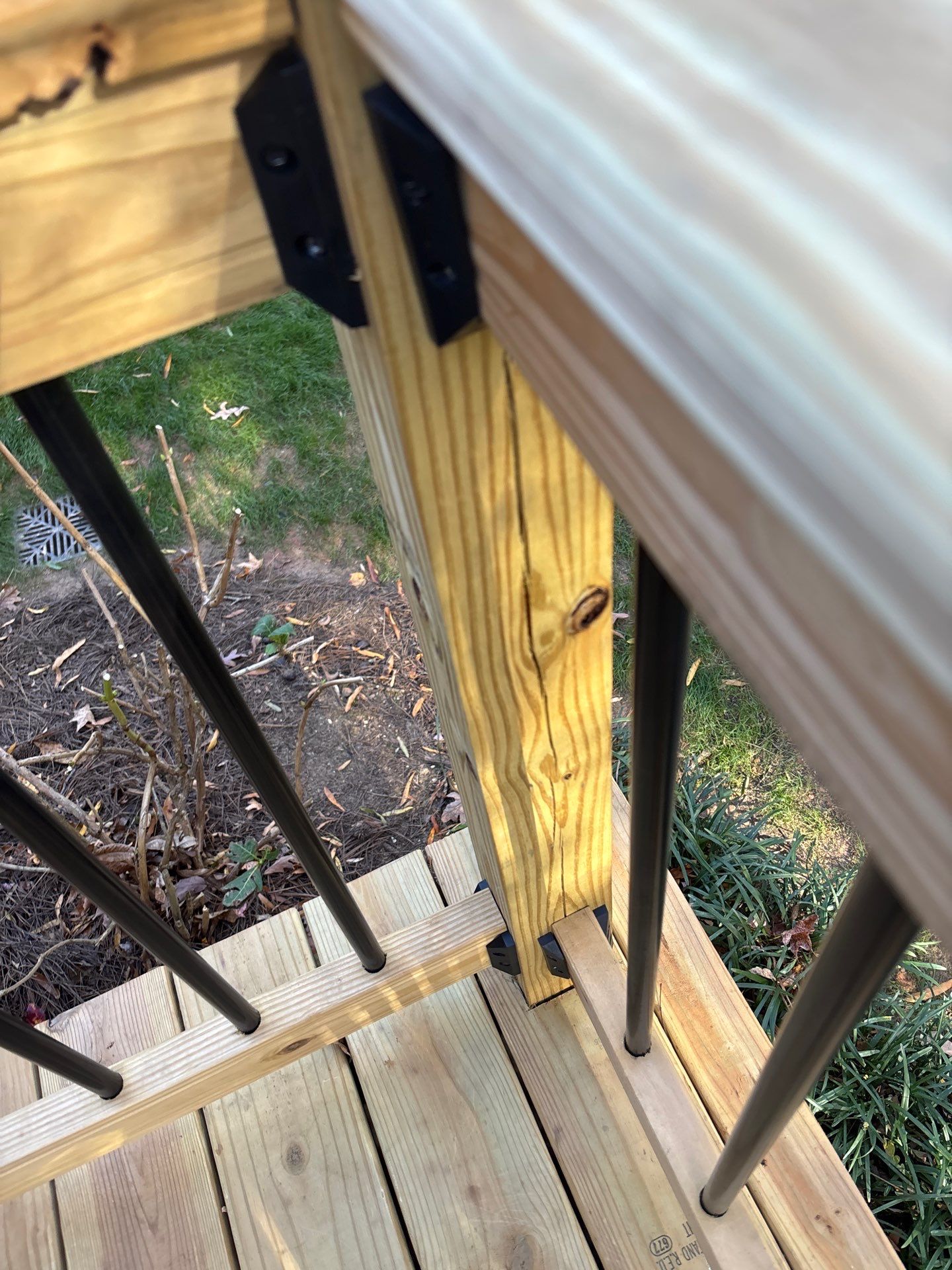 Wood Deck using Wood Sealant by DuraSeal