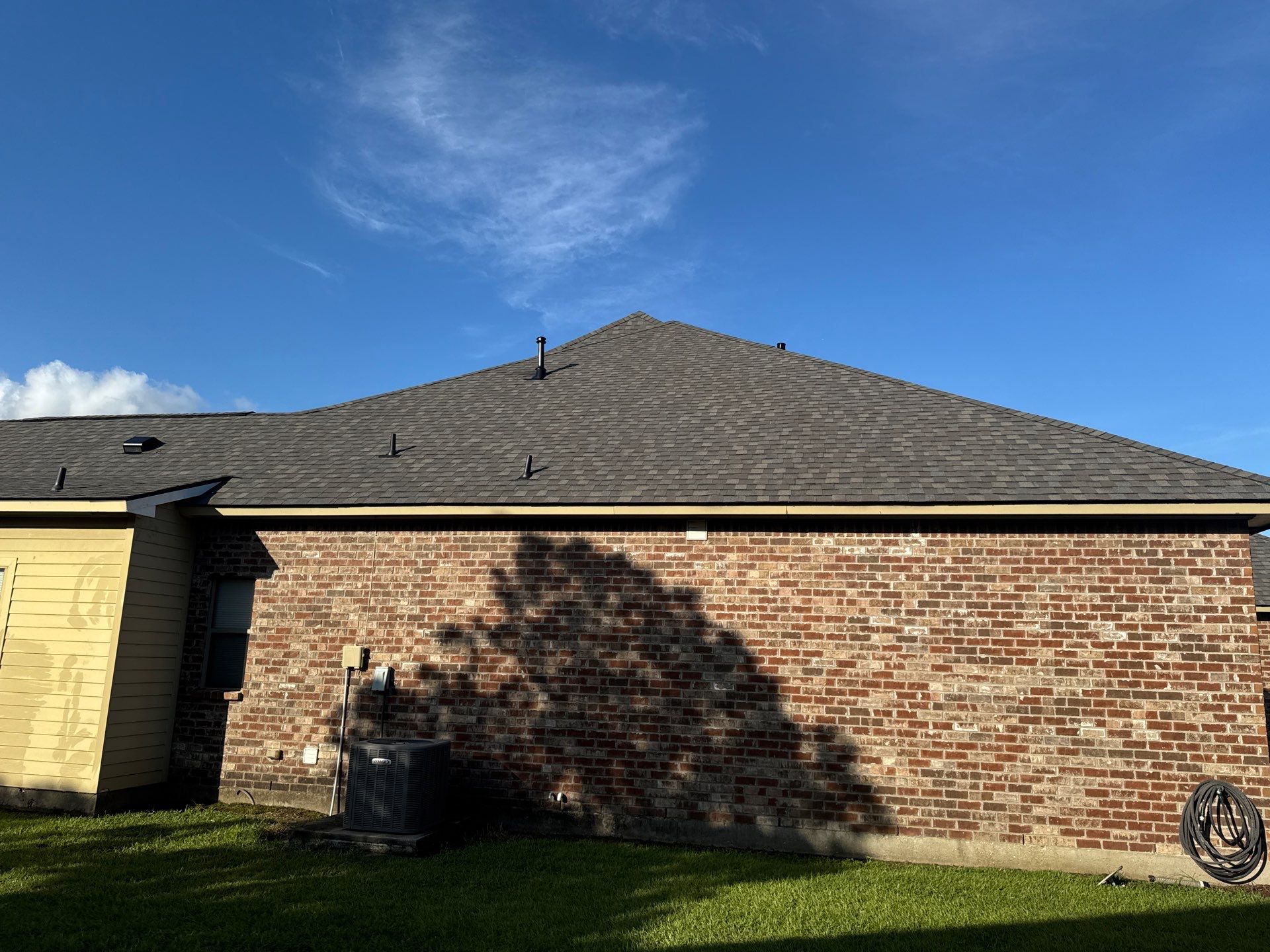 Certainteed Landmark Driftwood by Top Team Roofing & Construction