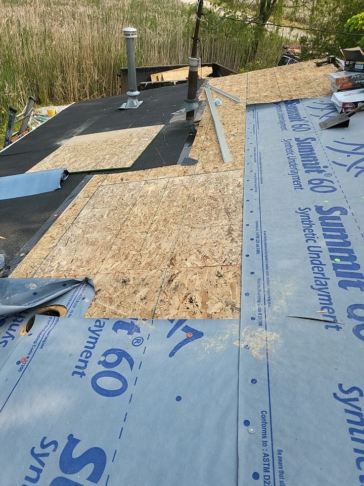 ATLAS PINNACLE COLOR: MORNING HARVEST by Eagle Eye Roofing