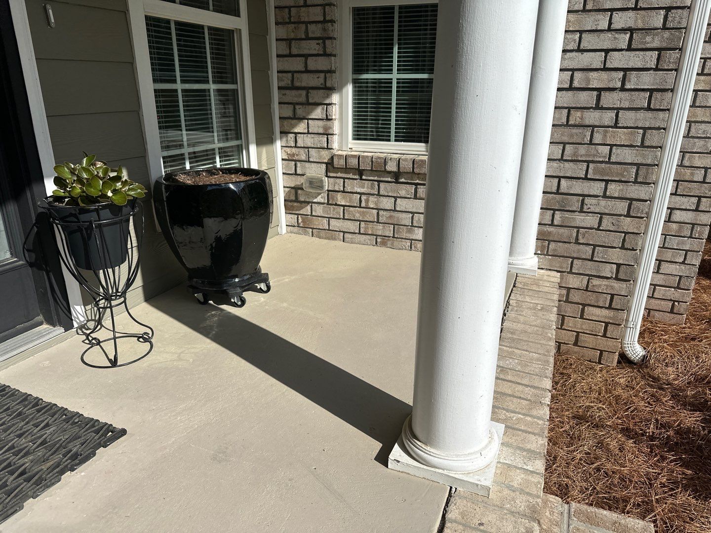 Concrete using AcryFin by DuraSeal